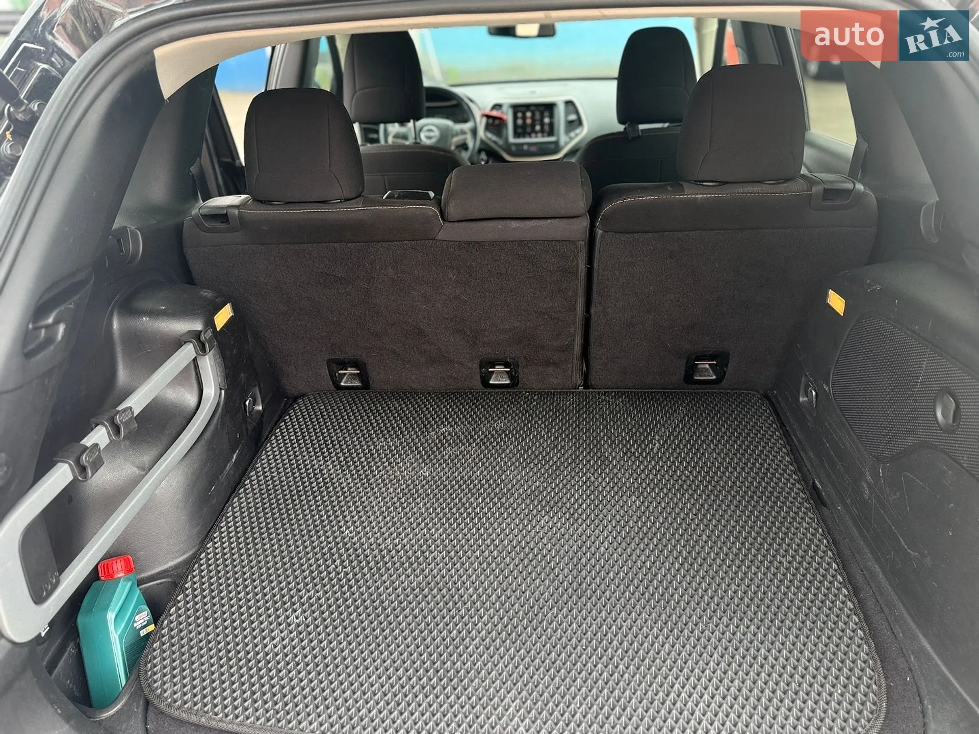 2016 Jeep Cherokee - мініатюра 16