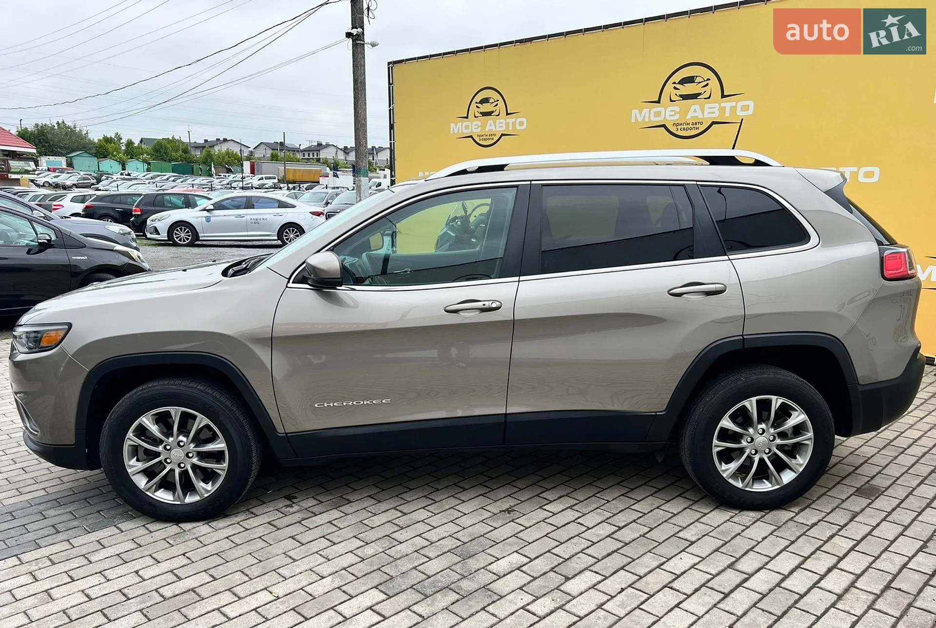 2019 Jeep Cherokee - мініатюра 5
