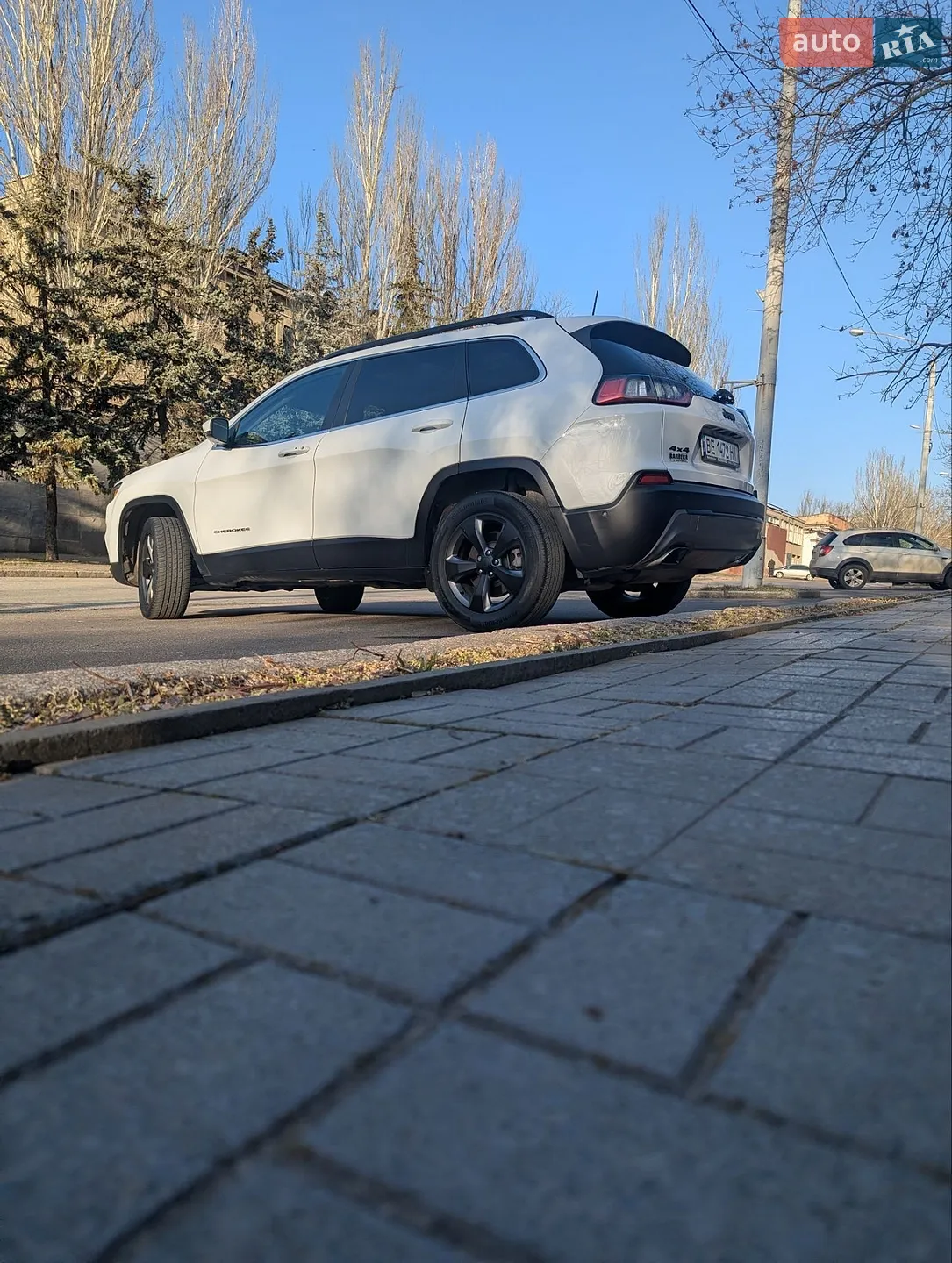 2021 Jeep Cherokee - мініатюра 3