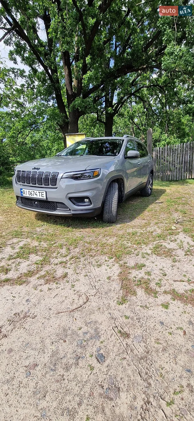 2020 Jeep Cherokee - мініатюра 3