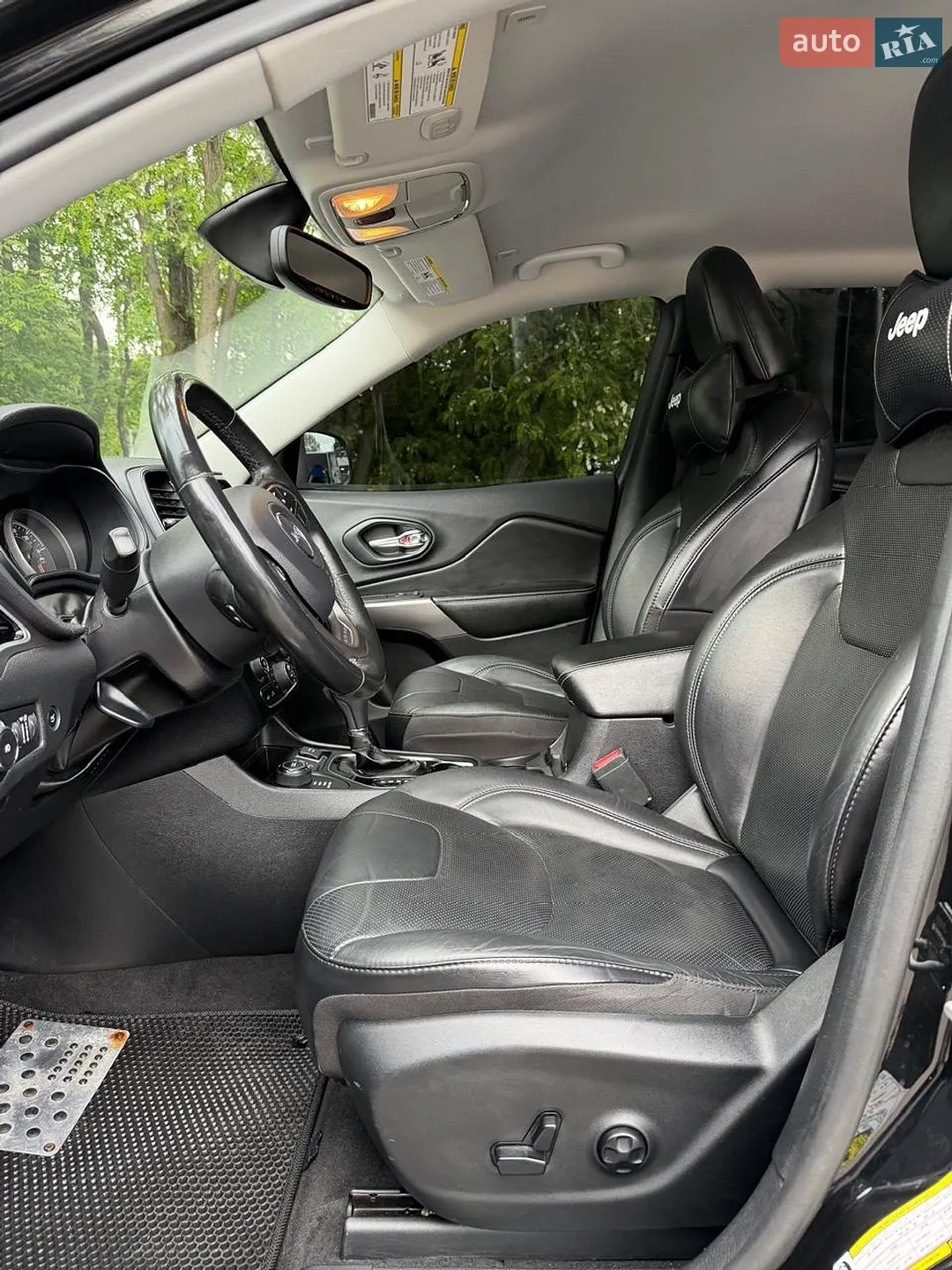 2019 Jeep Cherokee - мініатюра 18