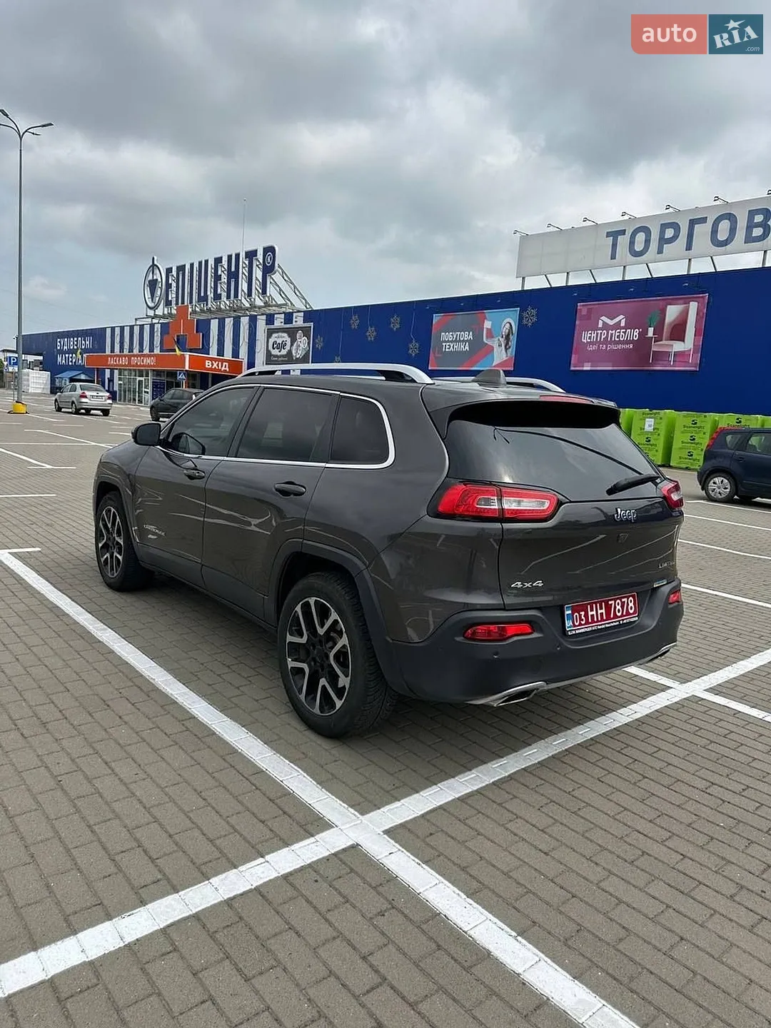 2016 Jeep Cherokee - мініатюра 27