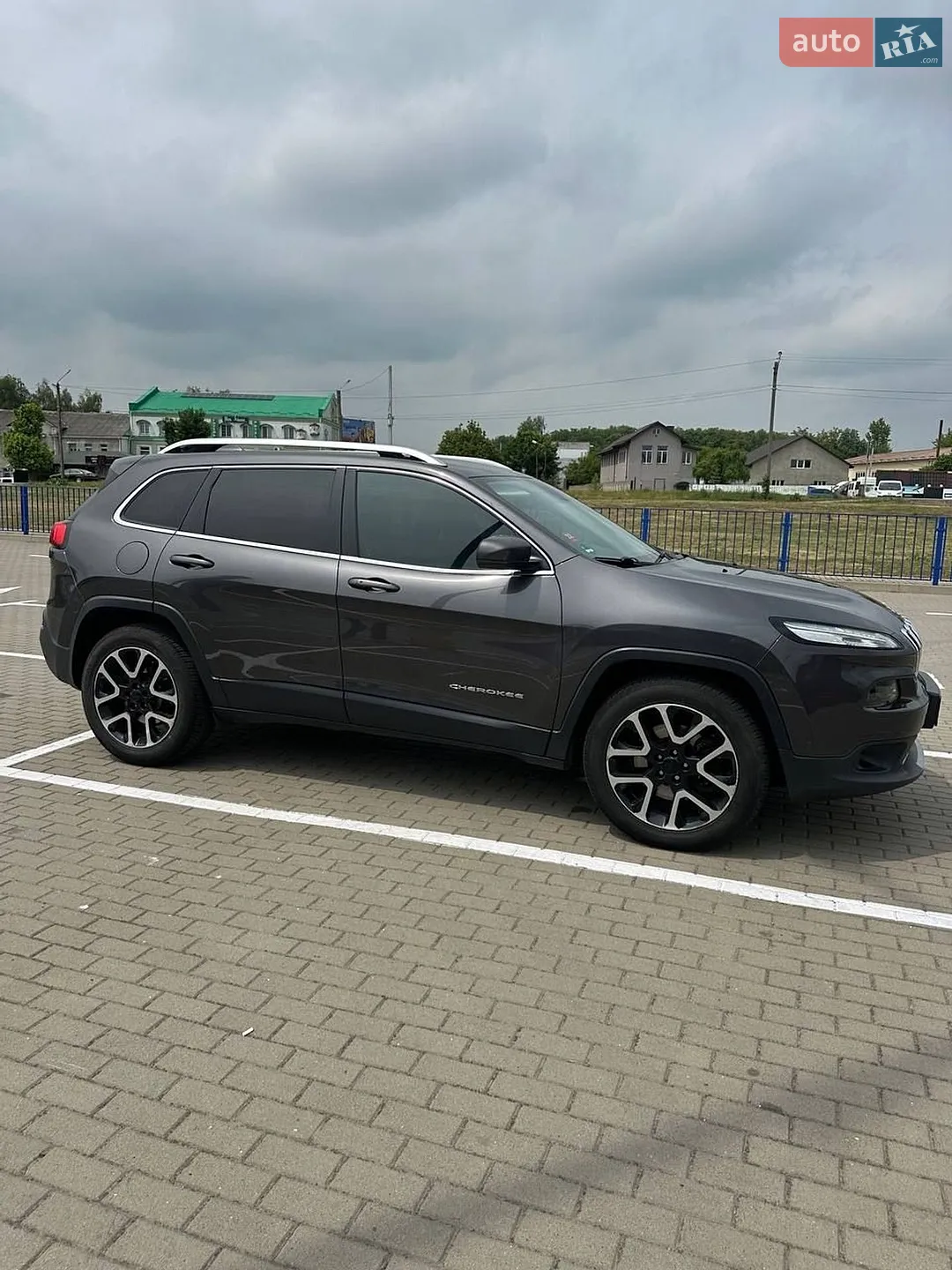 2016 Jeep Cherokee - мініатюра 22
