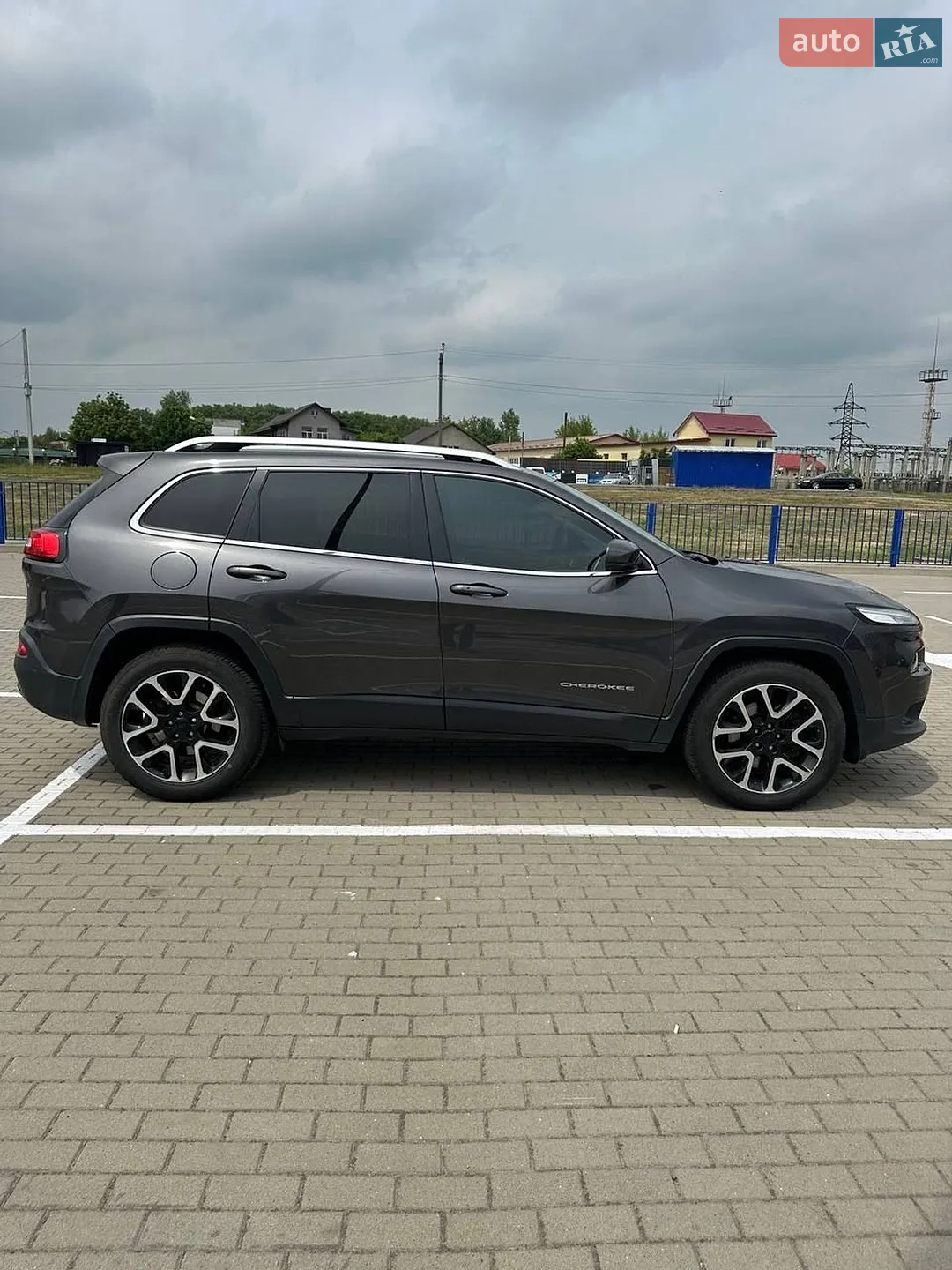 2016 Jeep Cherokee - мініатюра 20