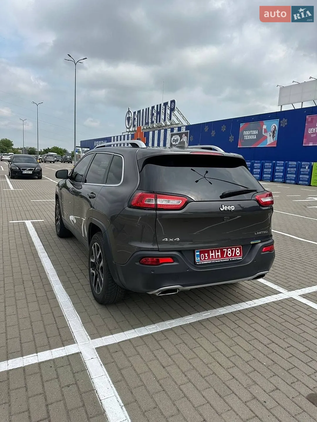 2016 Jeep Cherokee - мініатюра 24