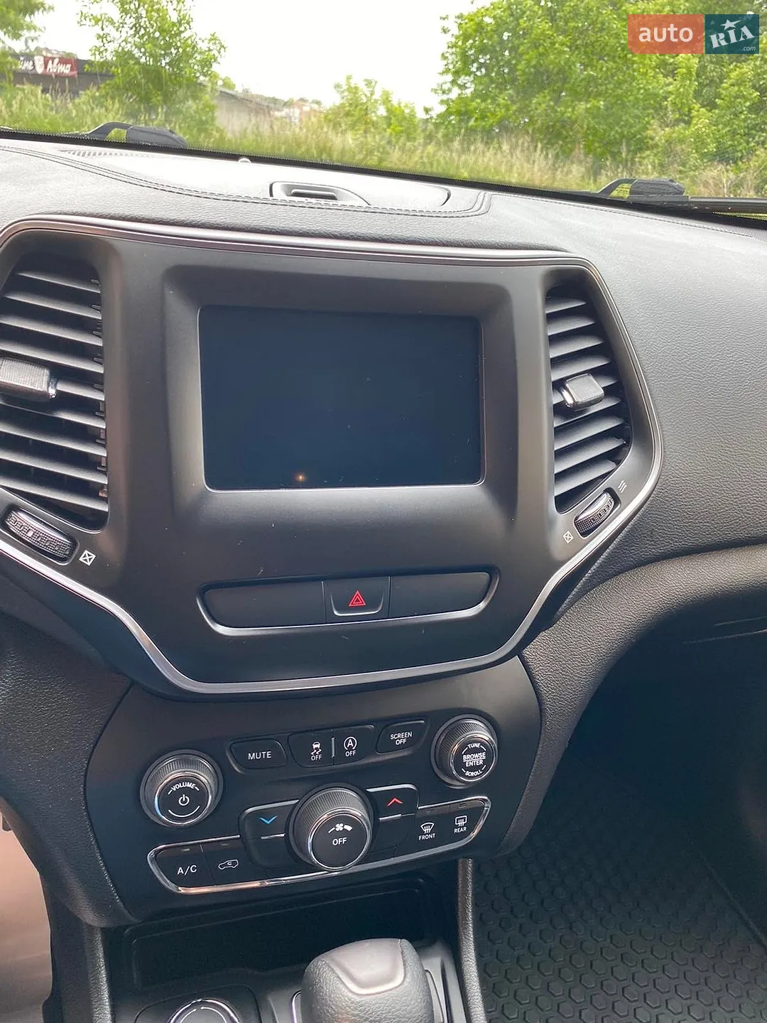 2019 Jeep Cherokee - мініатюра 10