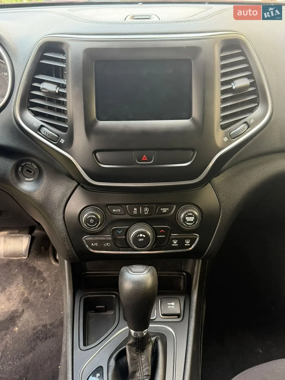 2019 Jeep Cherokee - мініатюра 10
