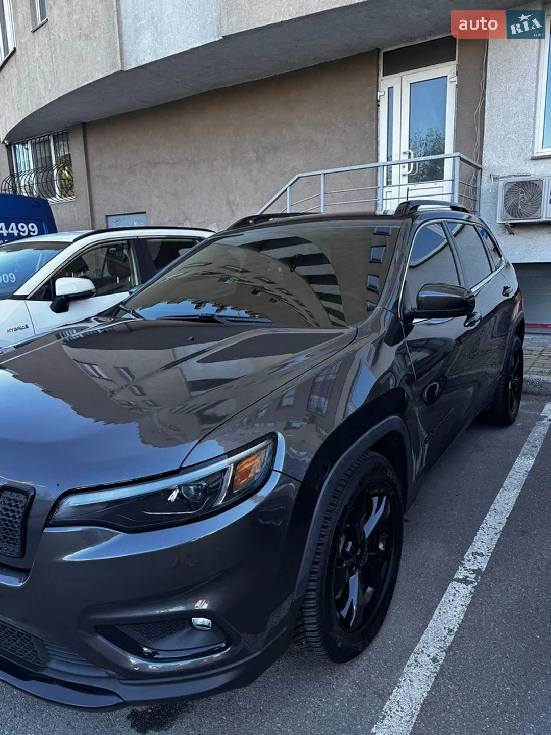 2020 Jeep Cherokee - мініатюра 4