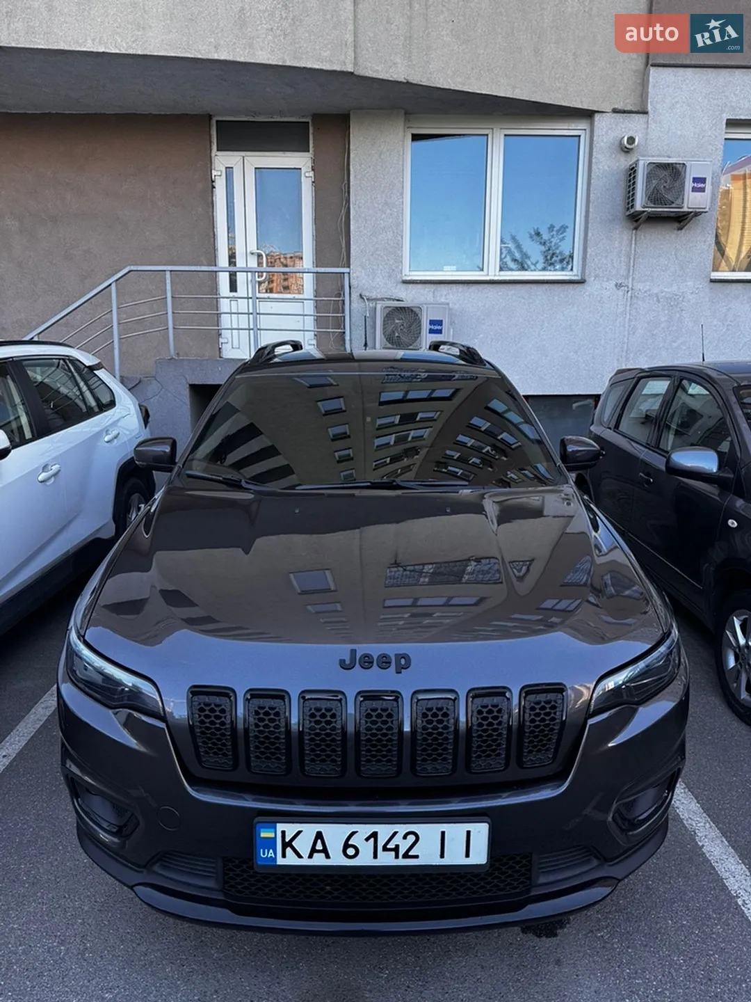 2020 Jeep Cherokee - мініатюра 2