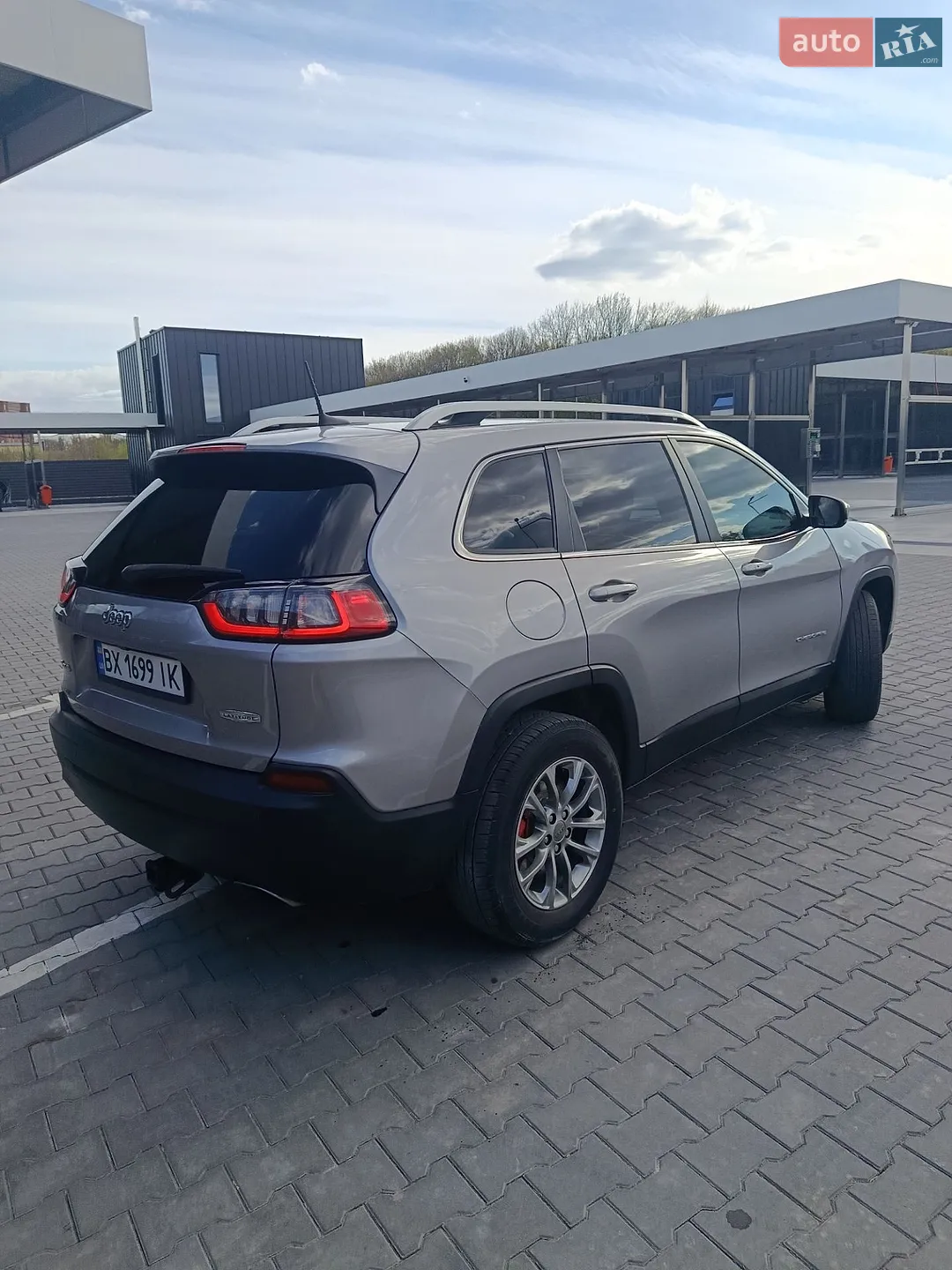 2018 Jeep Cherokee - мініатюра 4