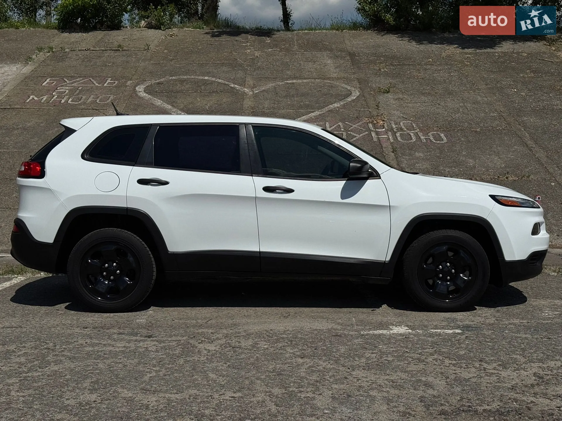 2015 Jeep Cherokee - мініатюра 14