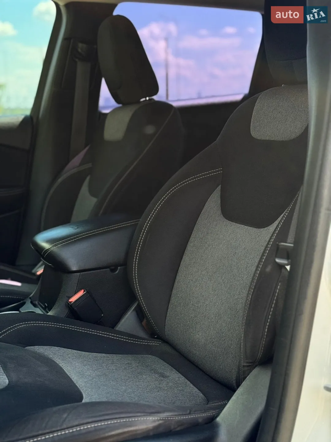 2015 Jeep Cherokee - мініатюра 19