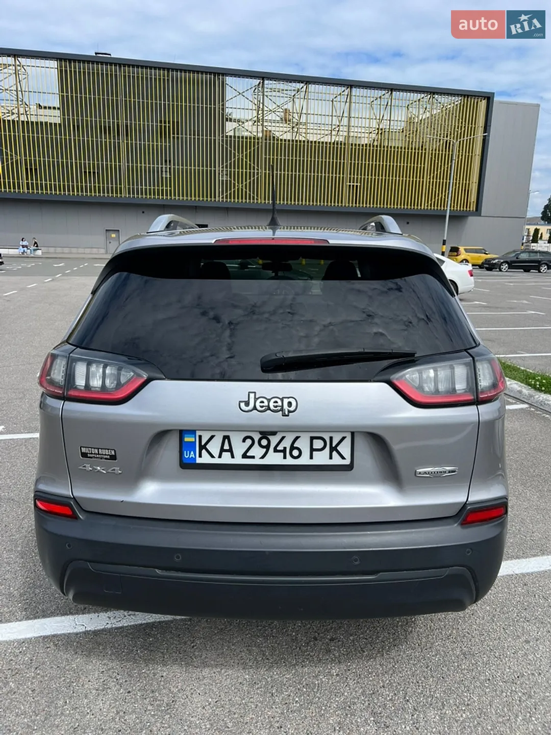 2020 Jeep Cherokee - мініатюра 8