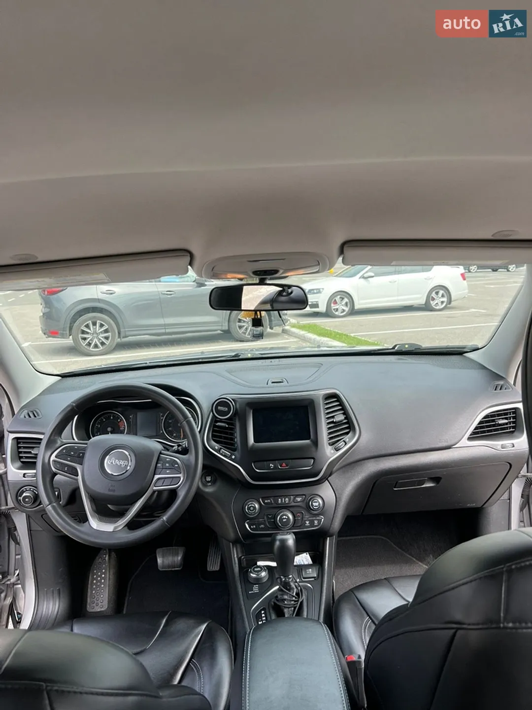 2020 Jeep Cherokee - мініатюра 20