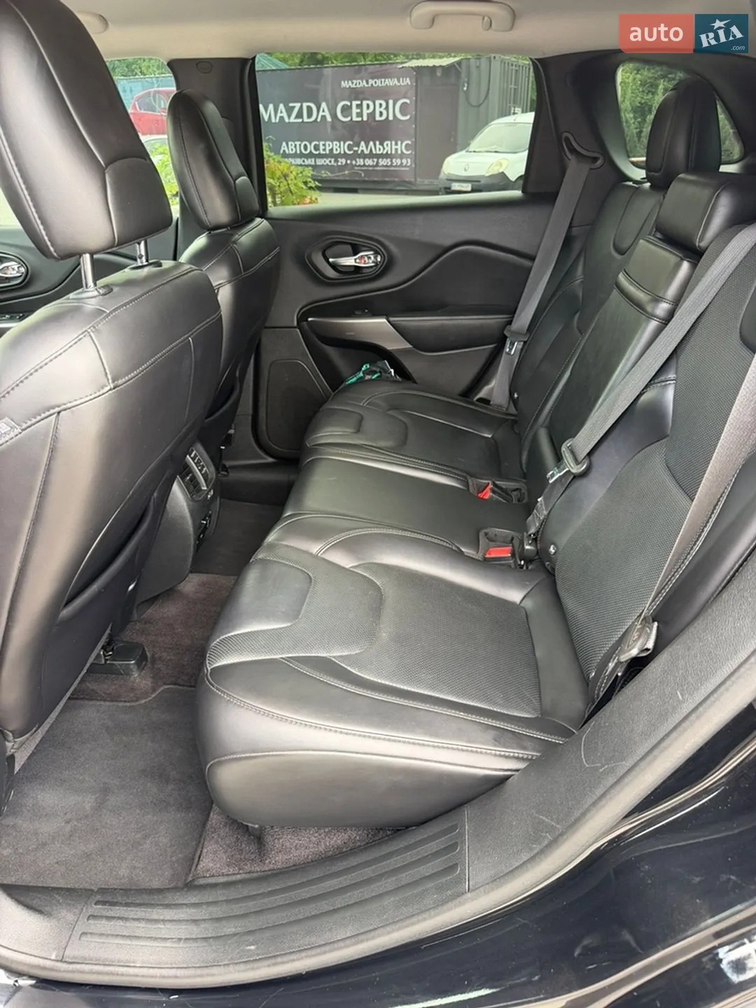 2018 Jeep Cherokee - мініатюра 41