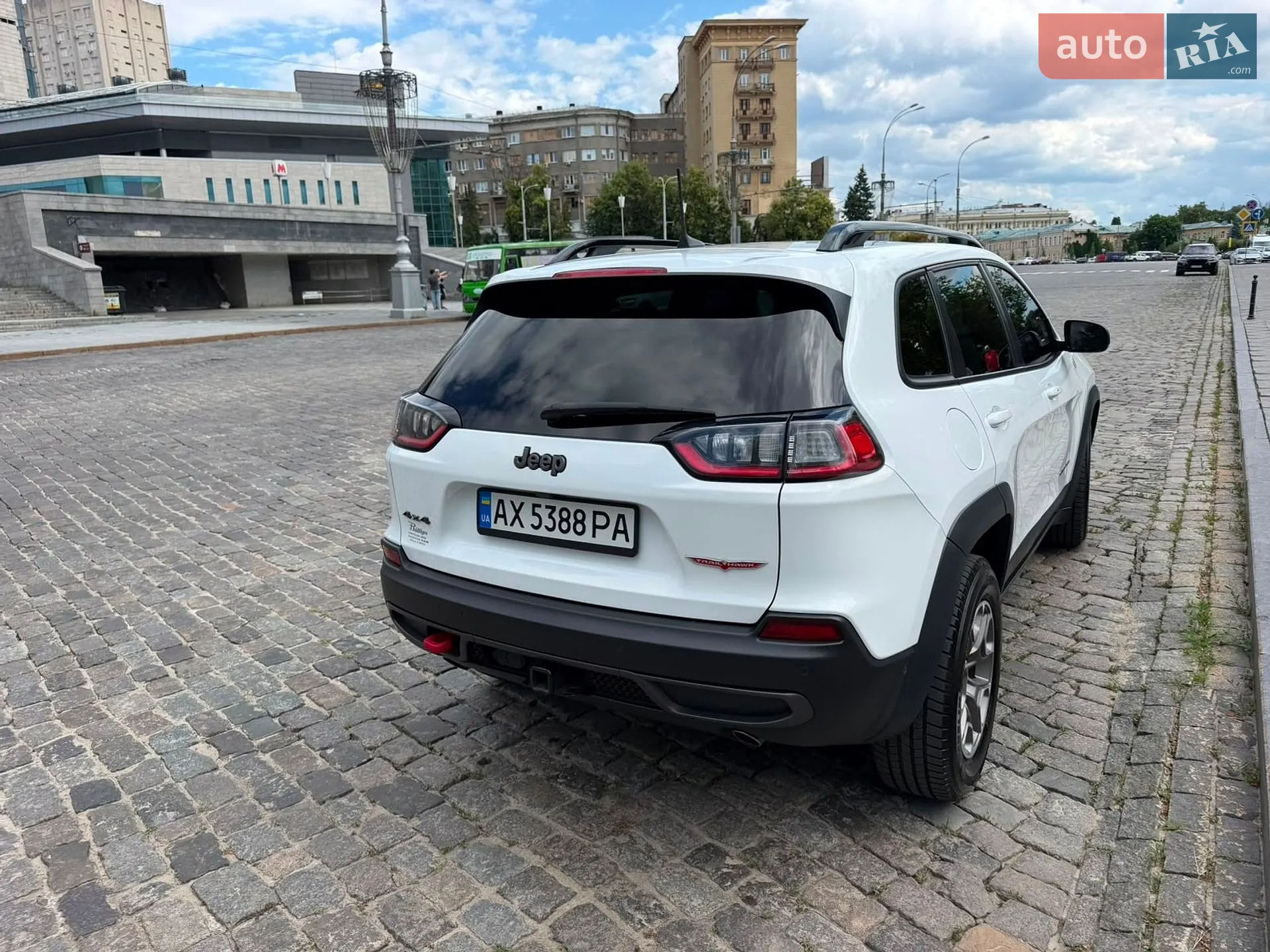 2022 Jeep Cherokee - мініатюра 11