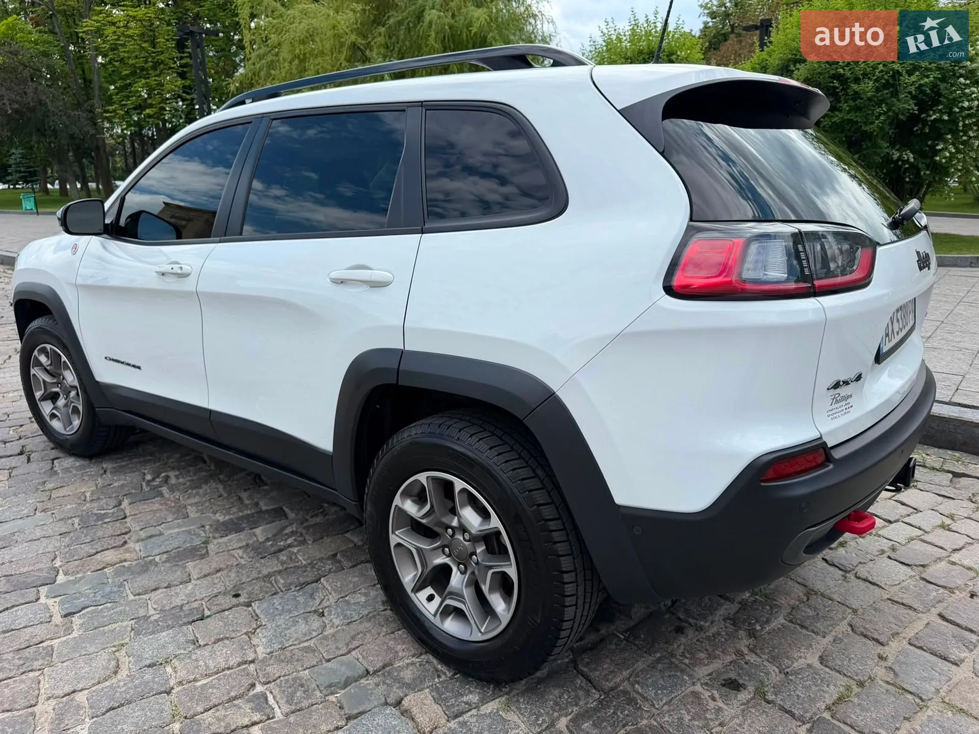 2022 Jeep Cherokee - мініатюра 12