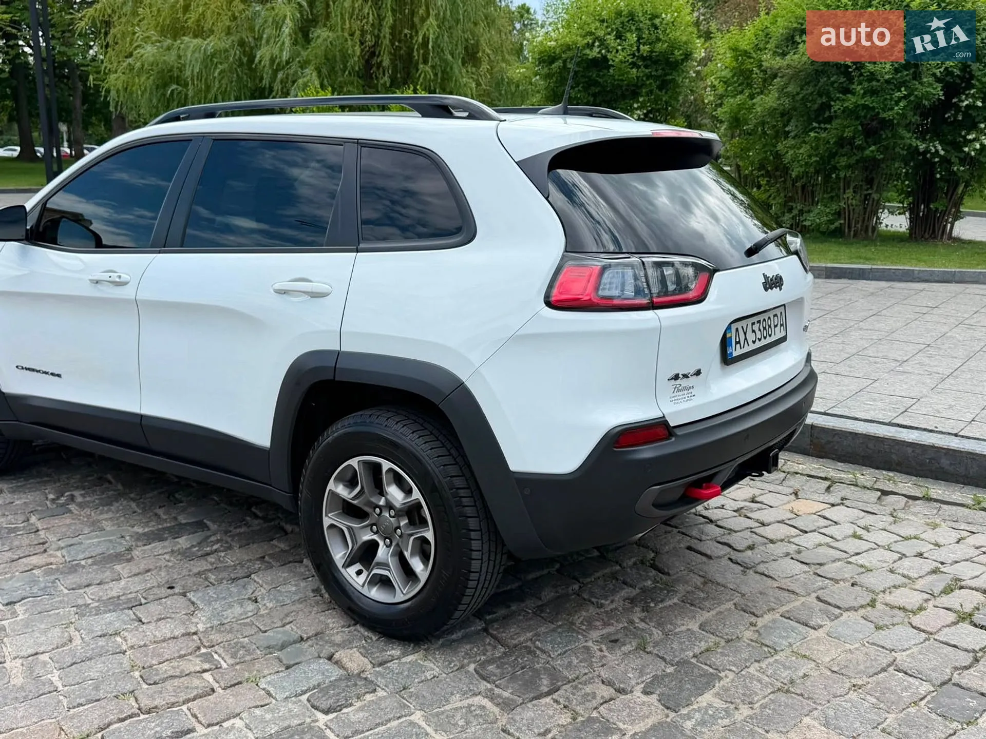 2022 Jeep Cherokee - мініатюра 14