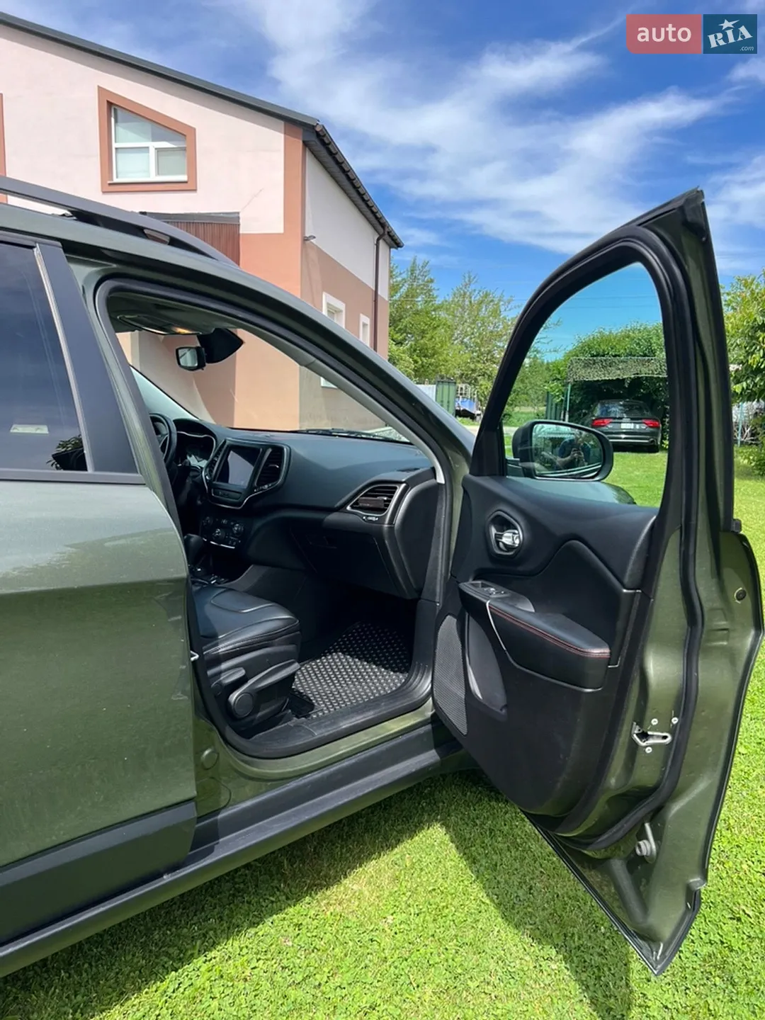 2019 Jeep Cherokee - мініатюра 20