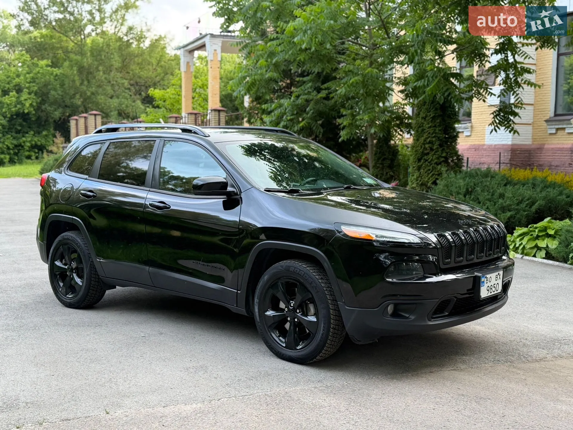 2016 Jeep Cherokee - мініатюра 10