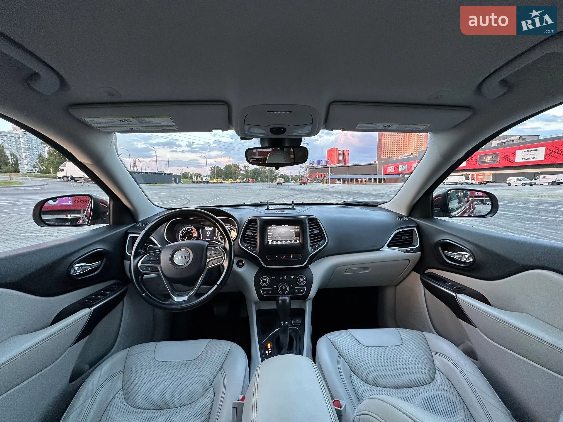 2020 Jeep Cherokee - мініатюра 22