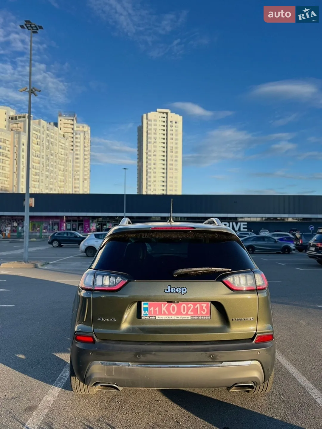 2020 Jeep Cherokee - мініатюра 3