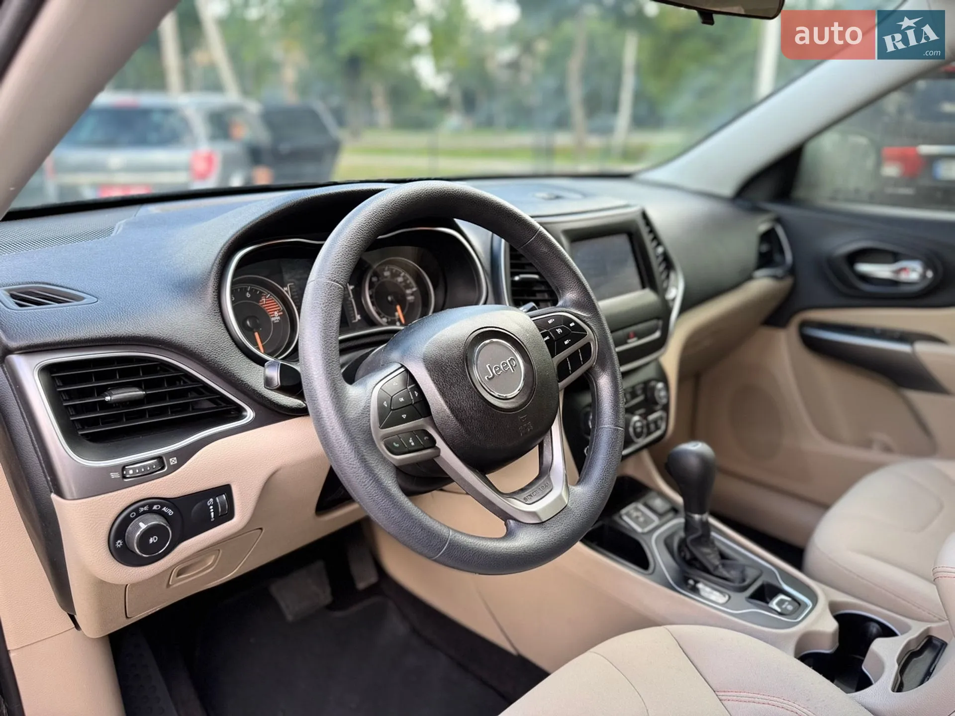2018 Jeep Cherokee - мініатюра 30