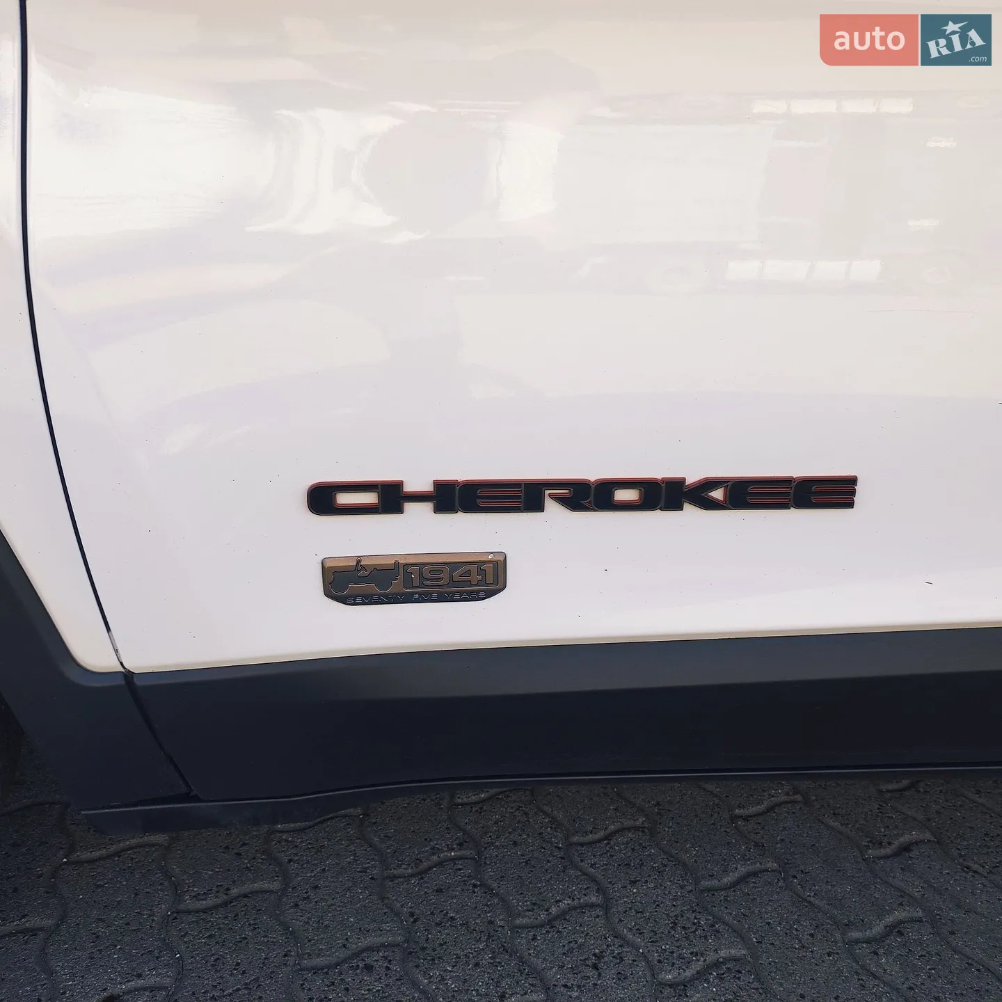 2016 Jeep Cherokee - мініатюра 7