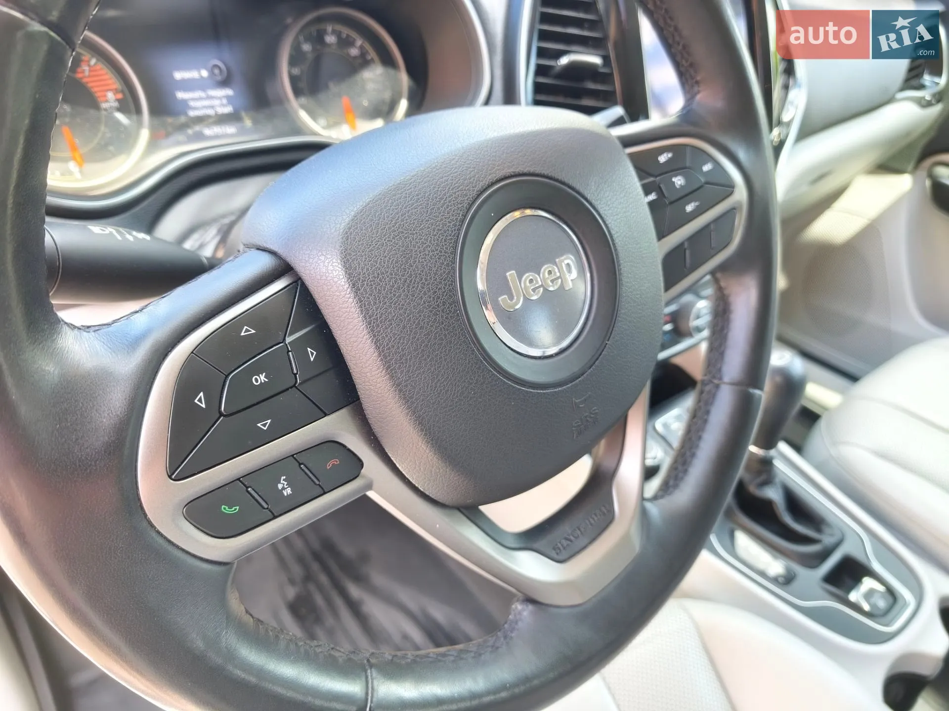 2019 Jeep Cherokee - мініатюра 22