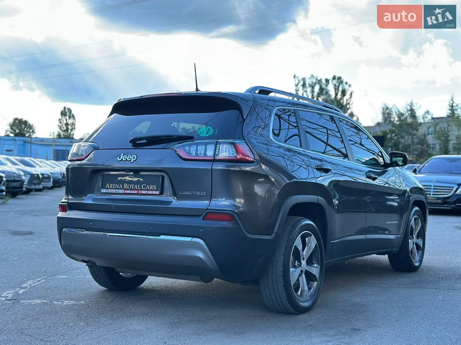 2018 Jeep Cherokee - мініатюра 10