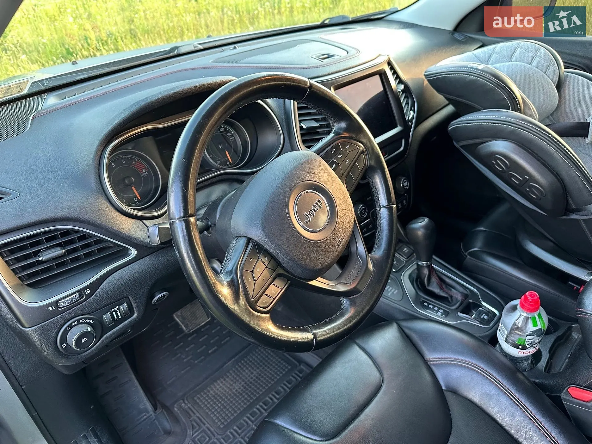 2019 Jeep Cherokee - мініатюра 10