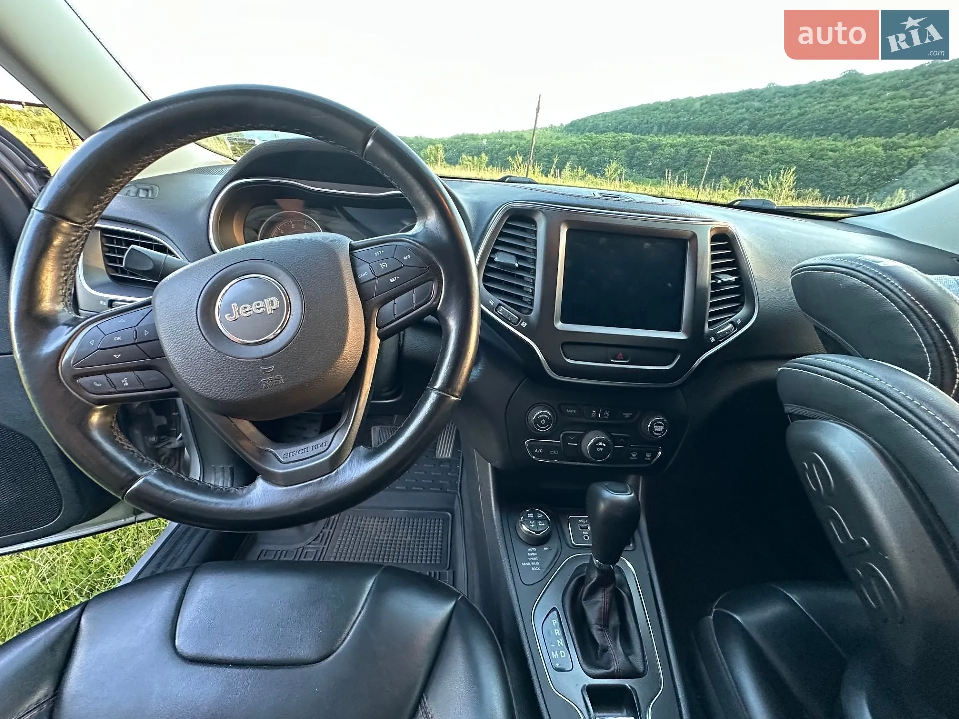 2019 Jeep Cherokee - мініатюра 20