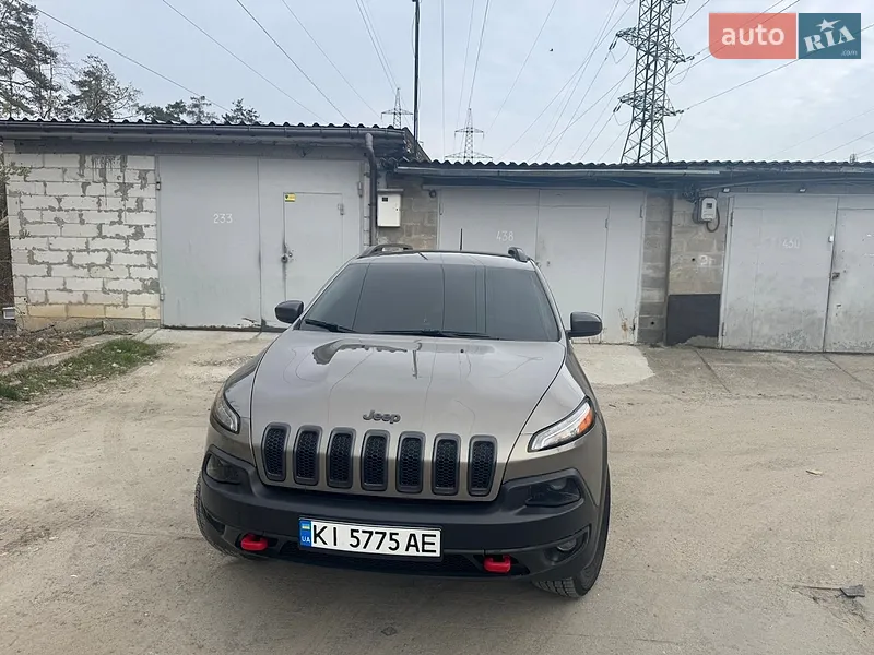 Jeep Cherokee