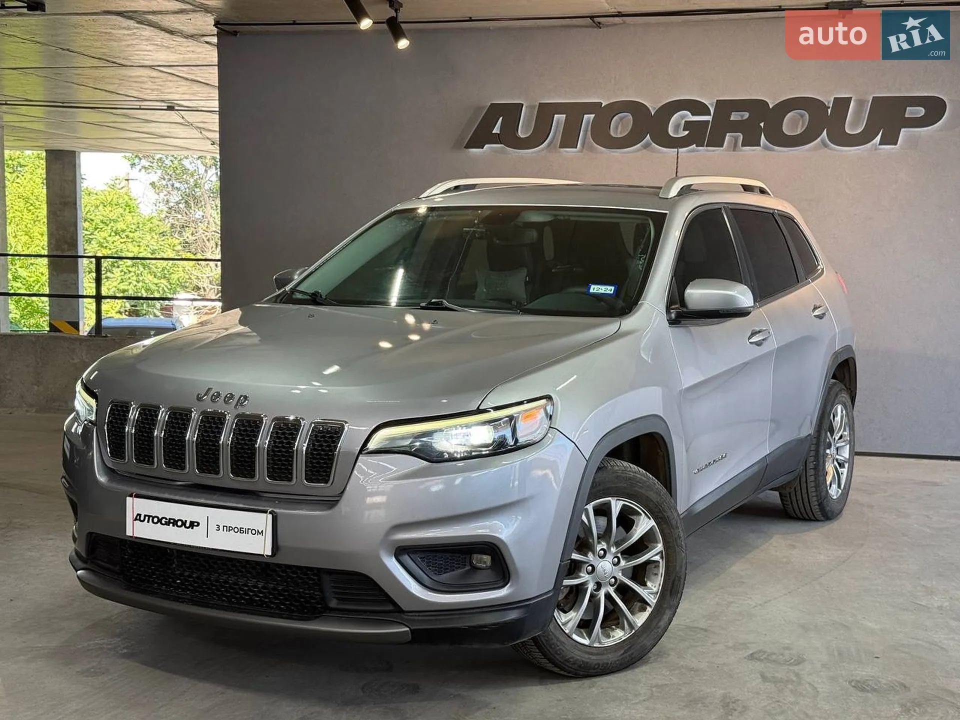 2019 Jeep Cherokee - мініатюра 4