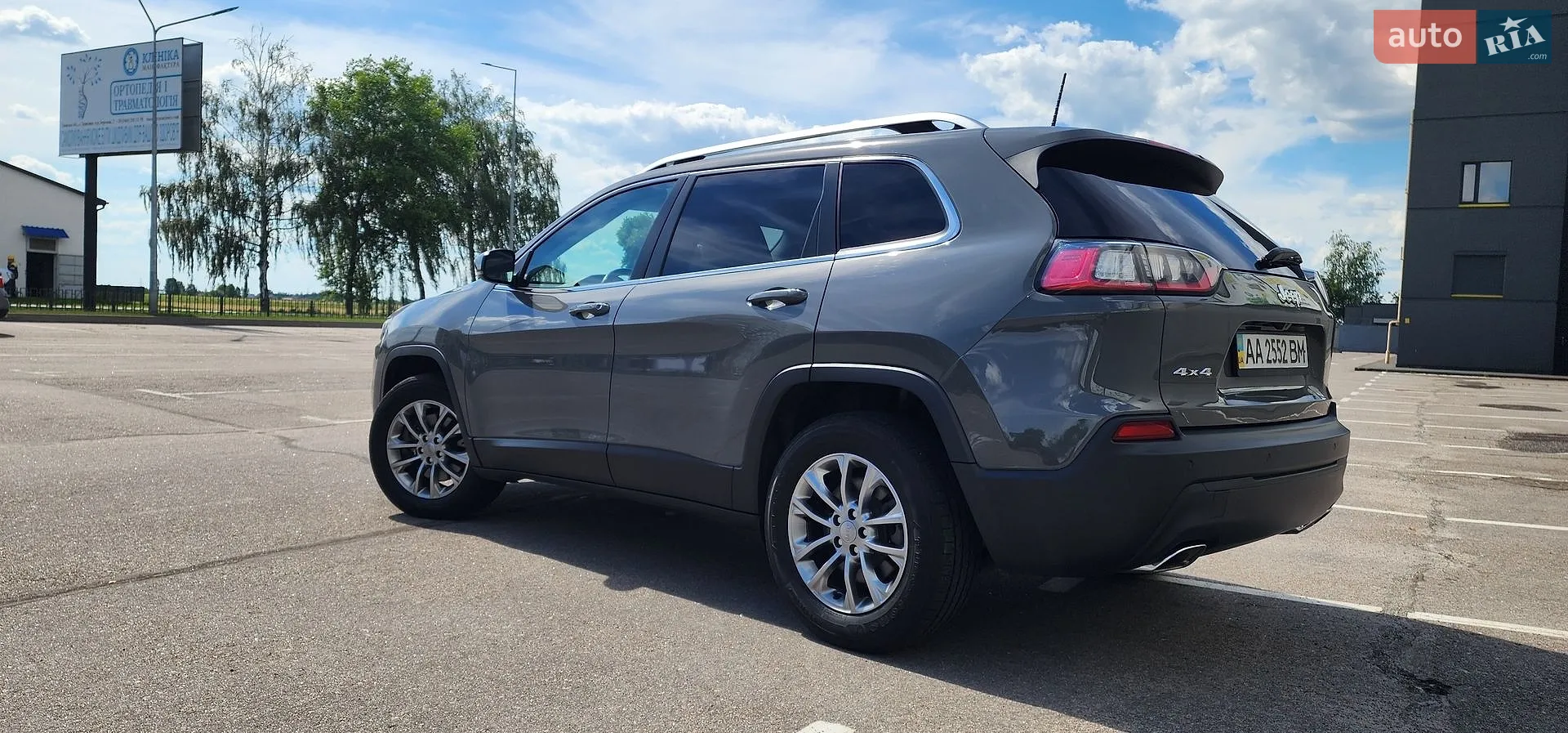 2020 Jeep Cherokee - мініатюра 6