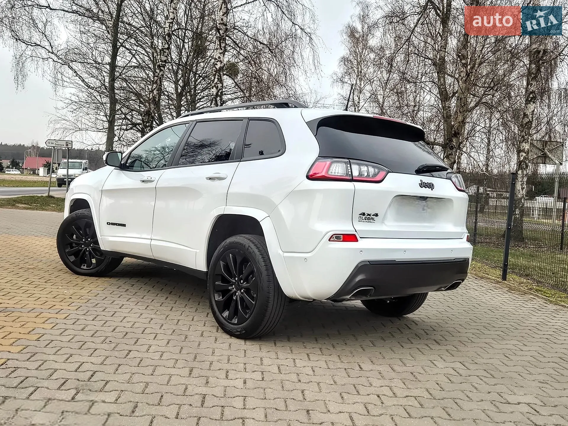 2022 Jeep Cherokee - мініатюра 4