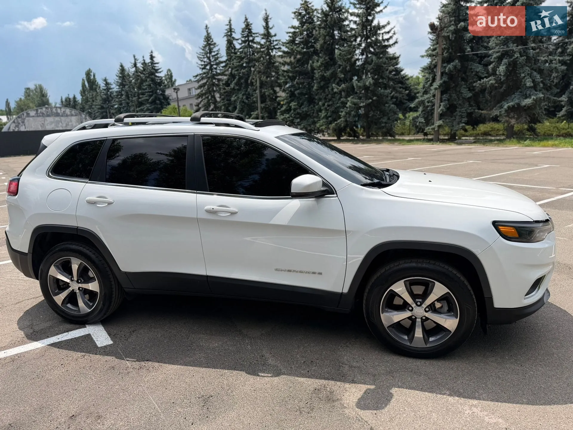 2018 Jeep Cherokee - мініатюра 11