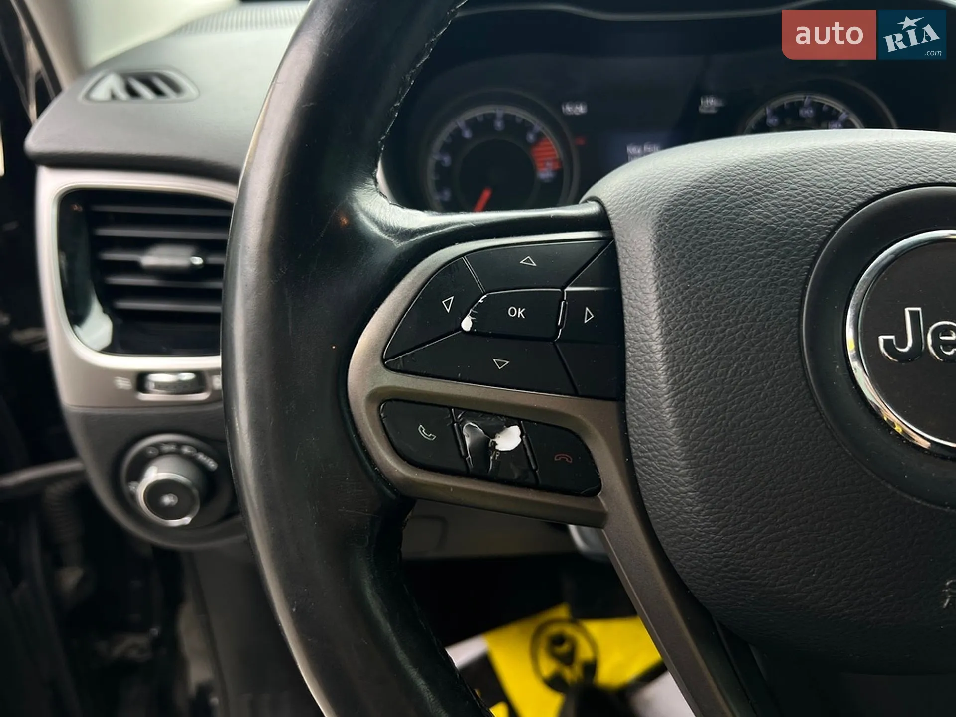 2019 Jeep Cherokee - мініатюра 12