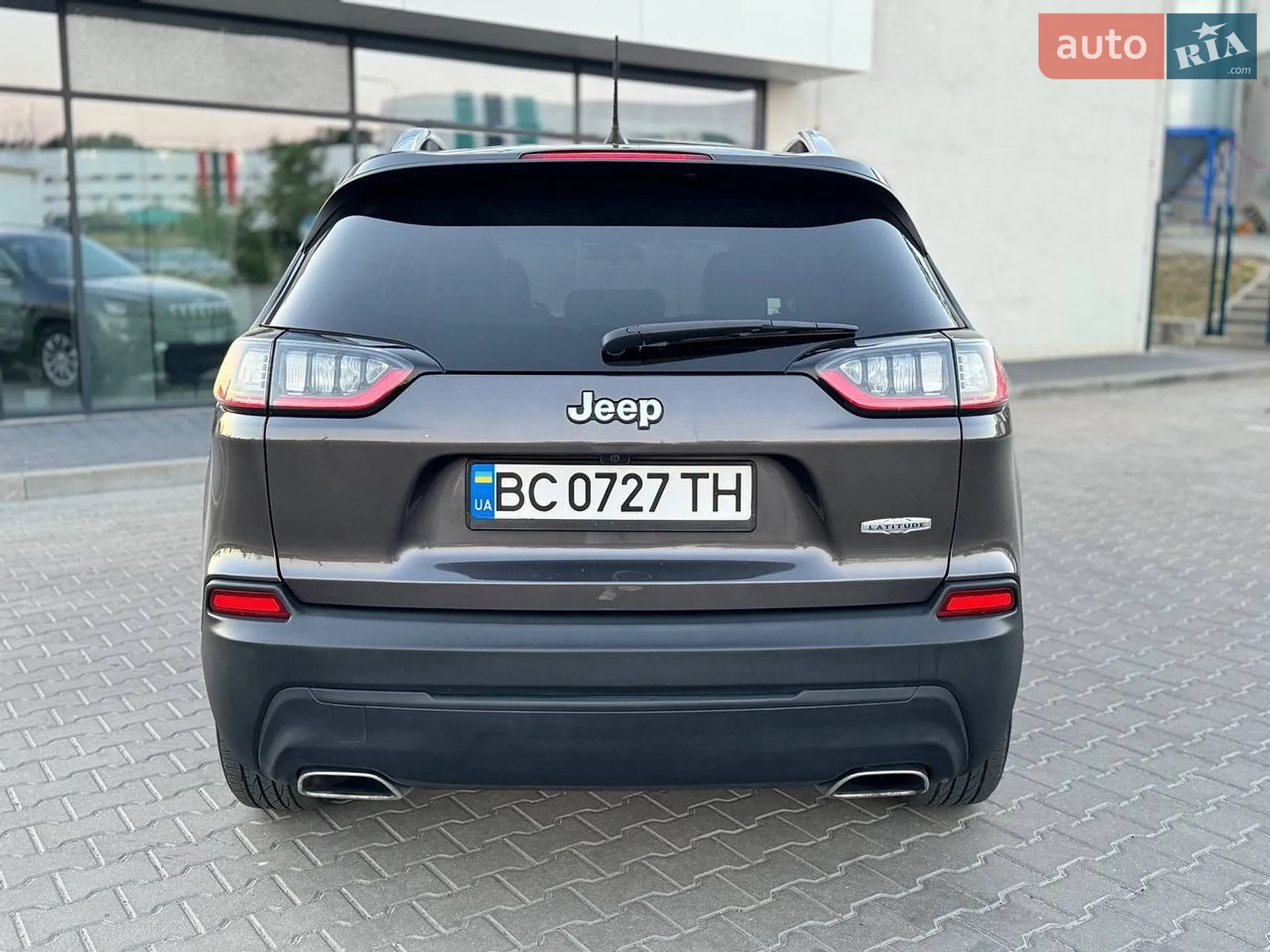 2018 Jeep Cherokee - мініатюра 8