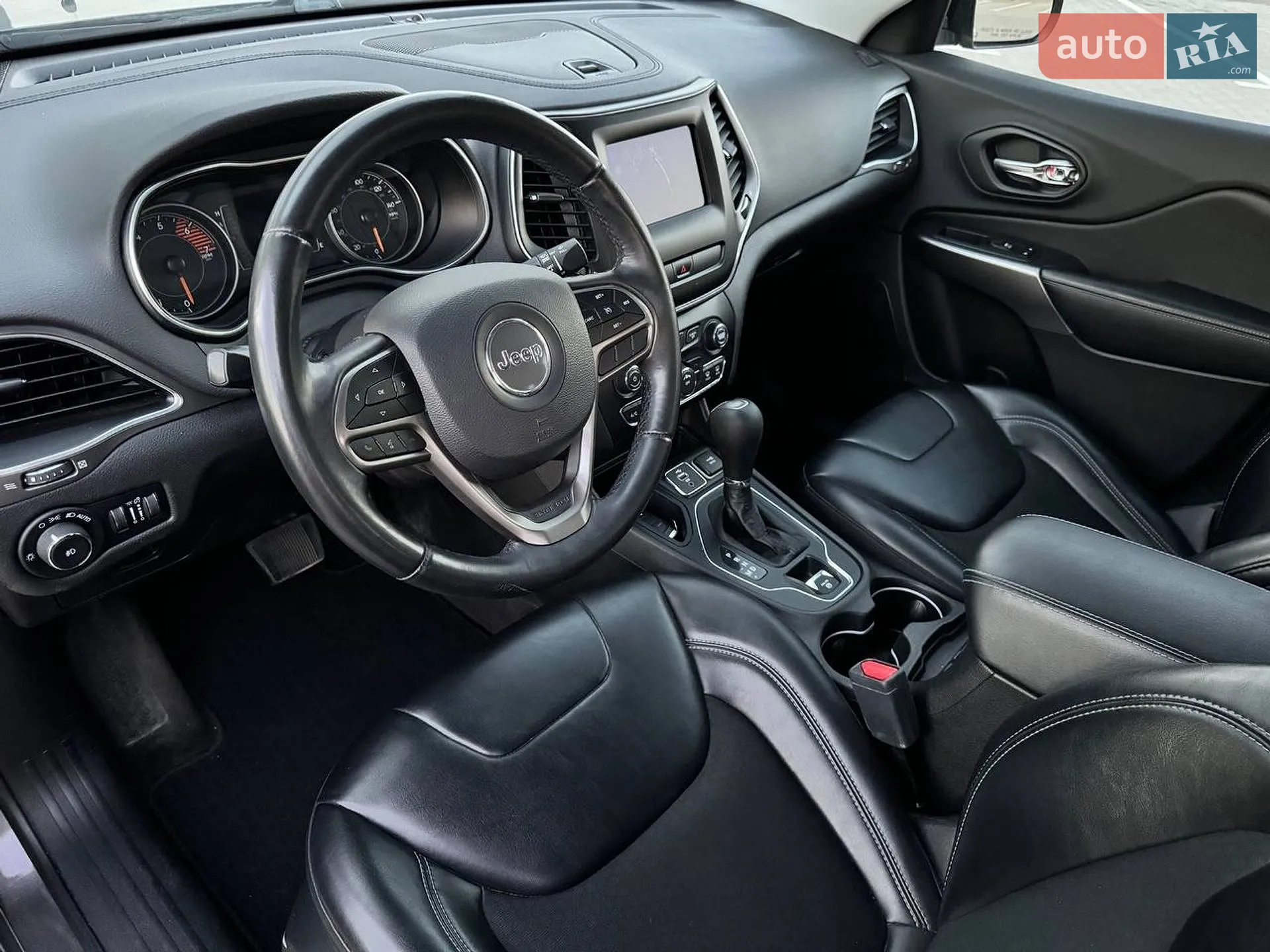 2018 Jeep Cherokee - мініатюра 12