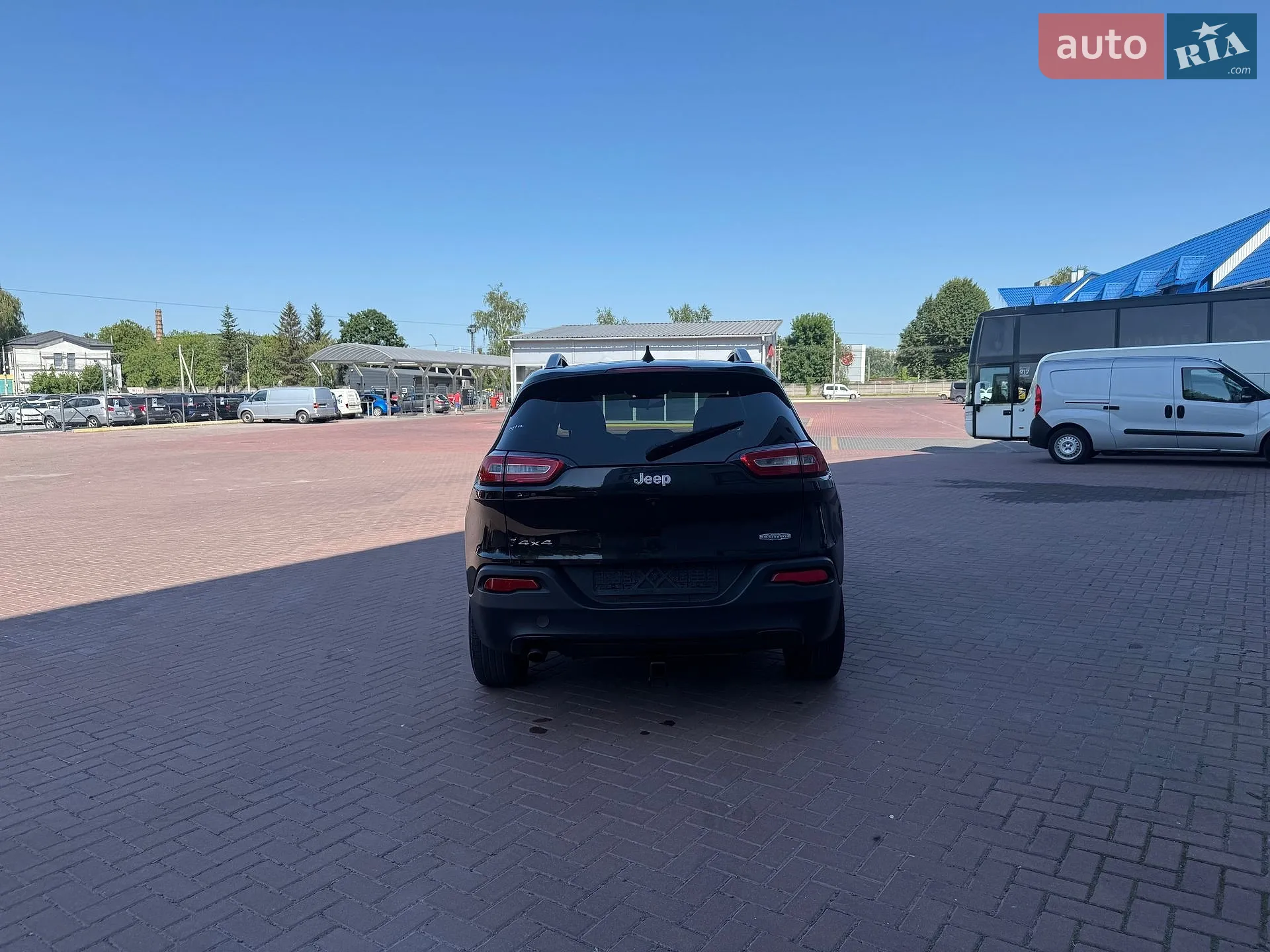 2016 Jeep Cherokee - мініатюра 9