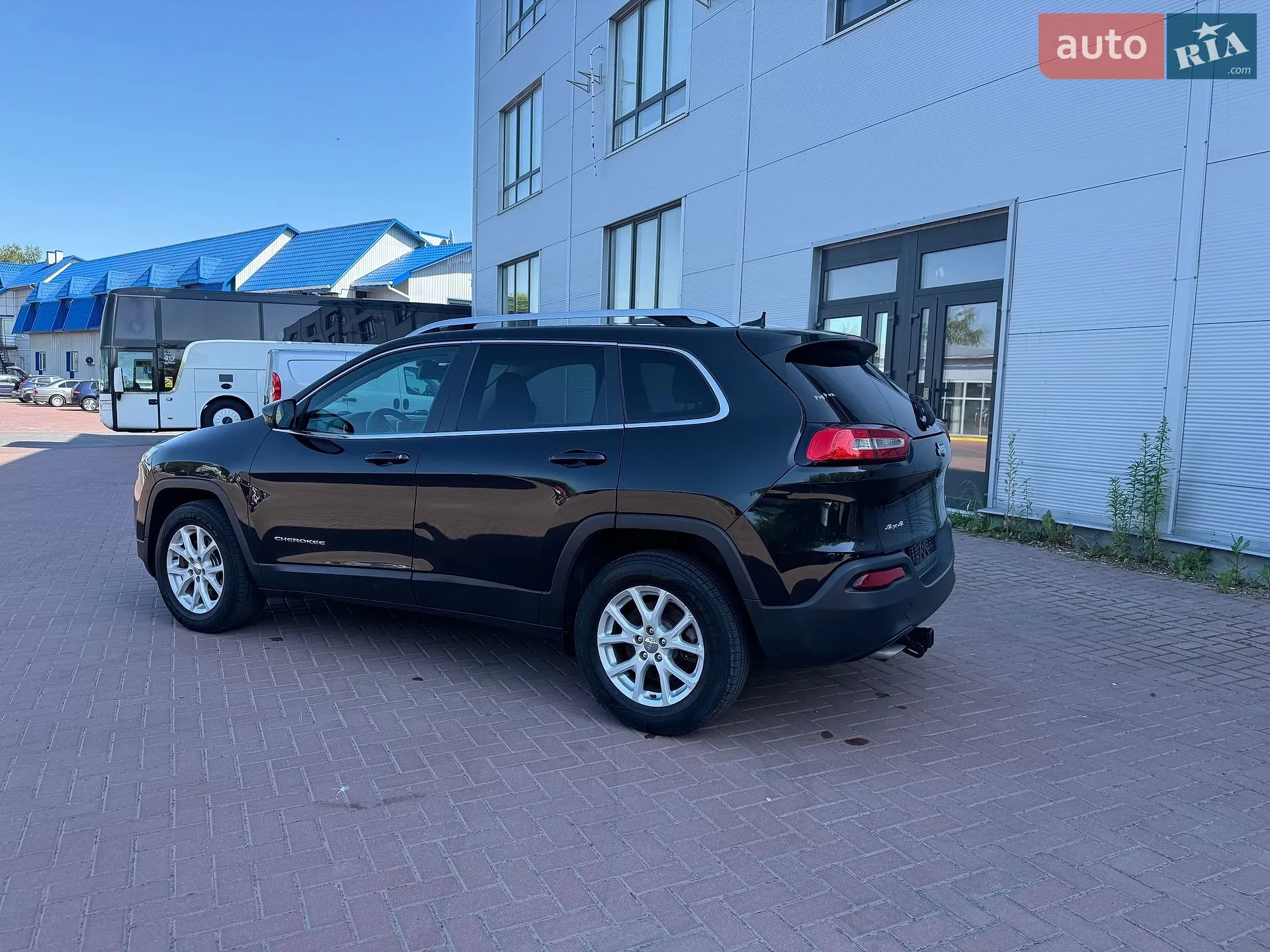 2016 Jeep Cherokee - мініатюра 13