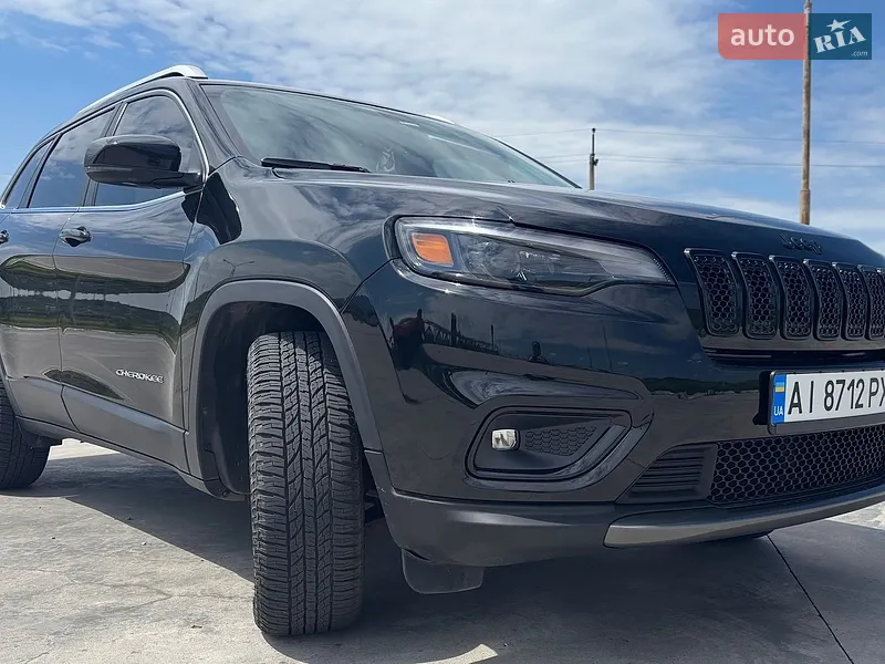 Jeep Cherokee 2019 VIN 1C4PJMDX1LD582536 фото оголошення 3 з 66