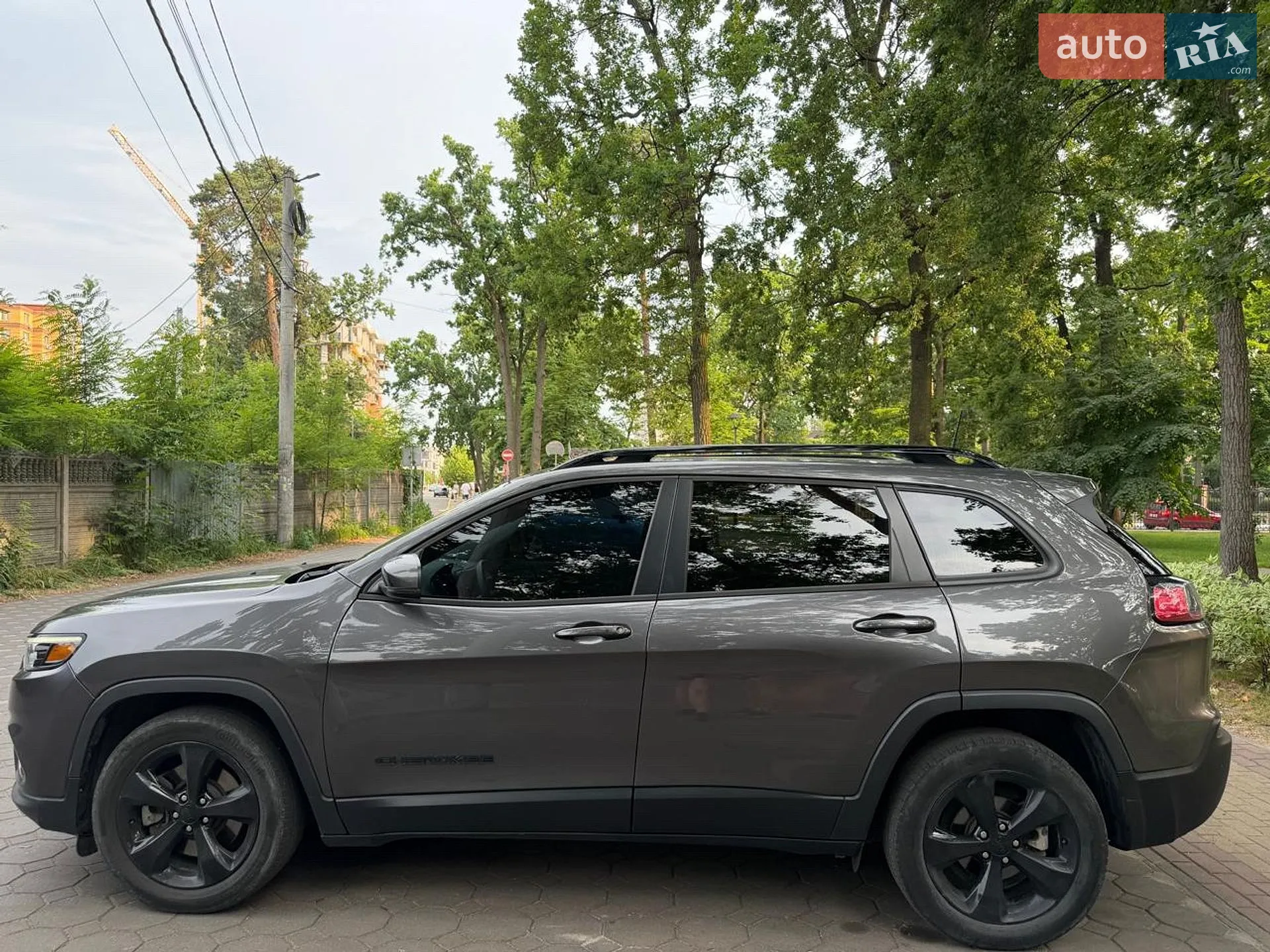 2019 Jeep Cherokee - мініатюра 4