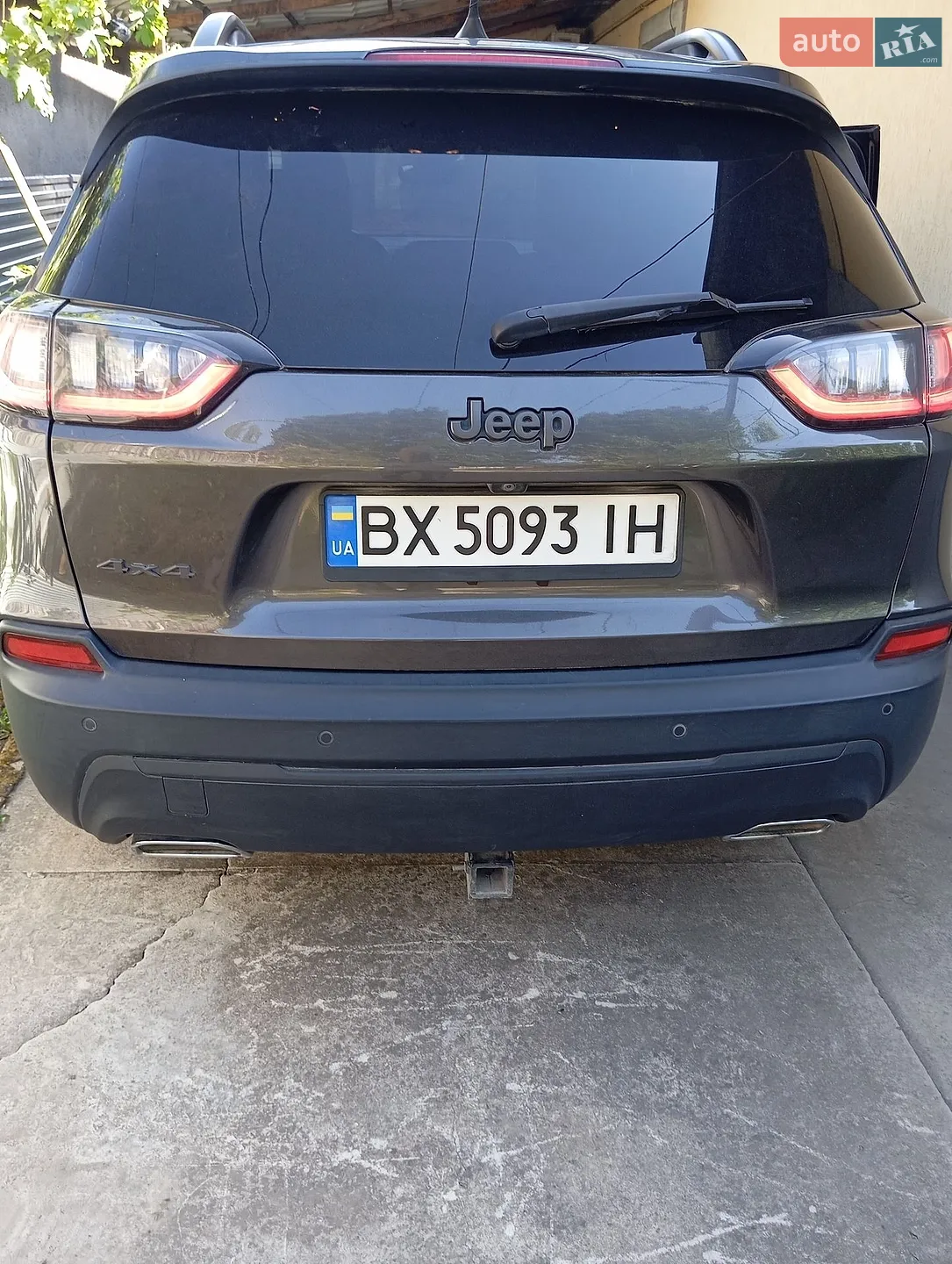2020 Jeep Cherokee - мініатюра 2