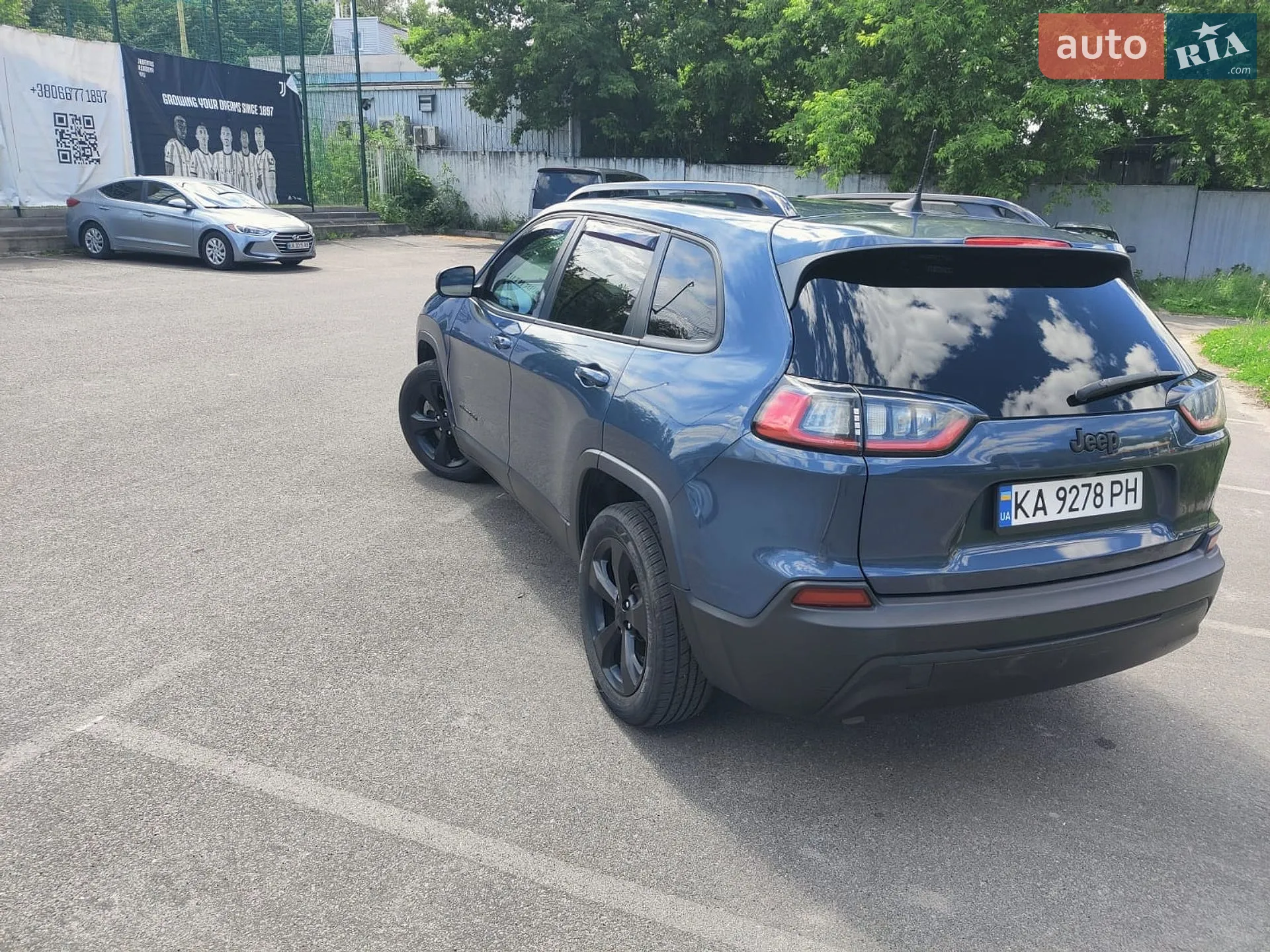 2021 Jeep Cherokee - мініатюра 8