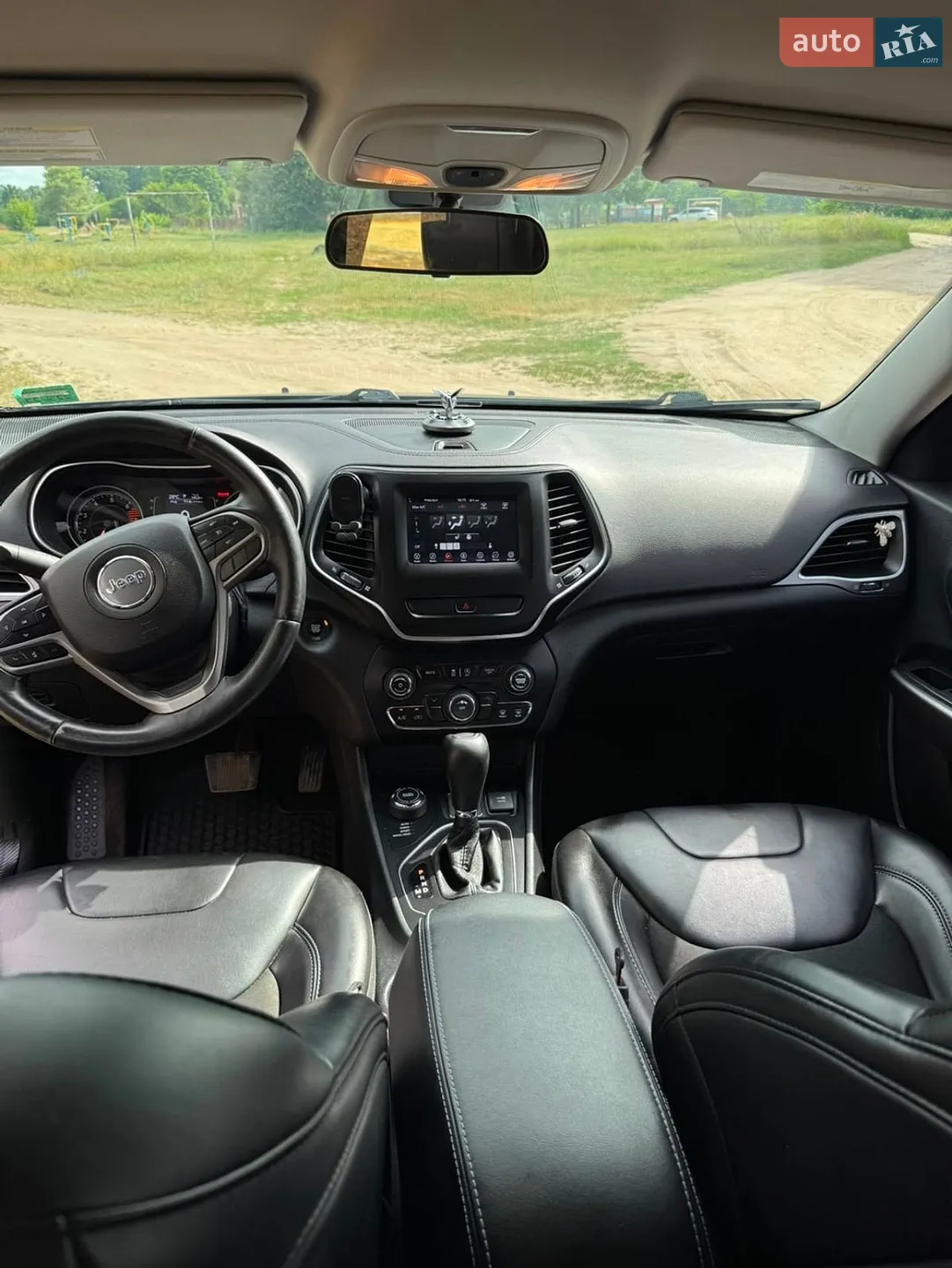 2018 Jeep Cherokee - мініатюра 9