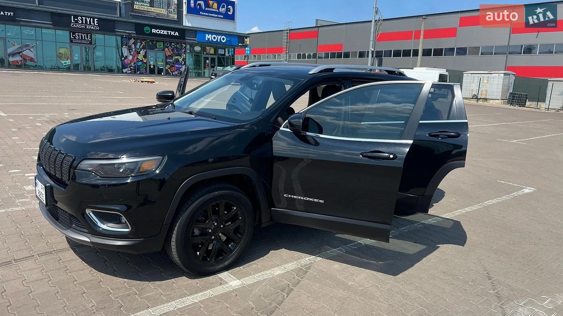 2018 Jeep Cherokee - мініатюра 17