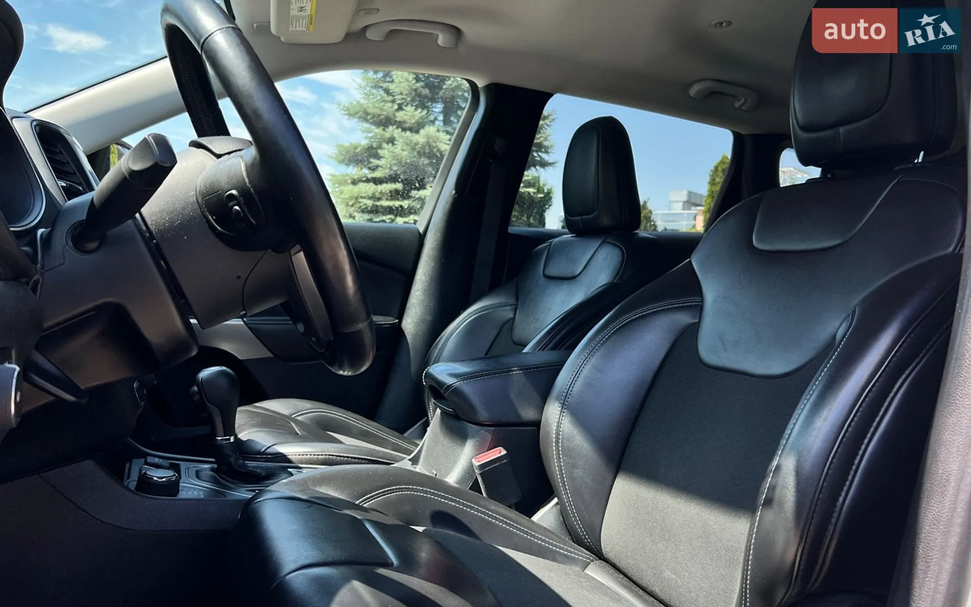 2019 Jeep Cherokee - мініатюра 9