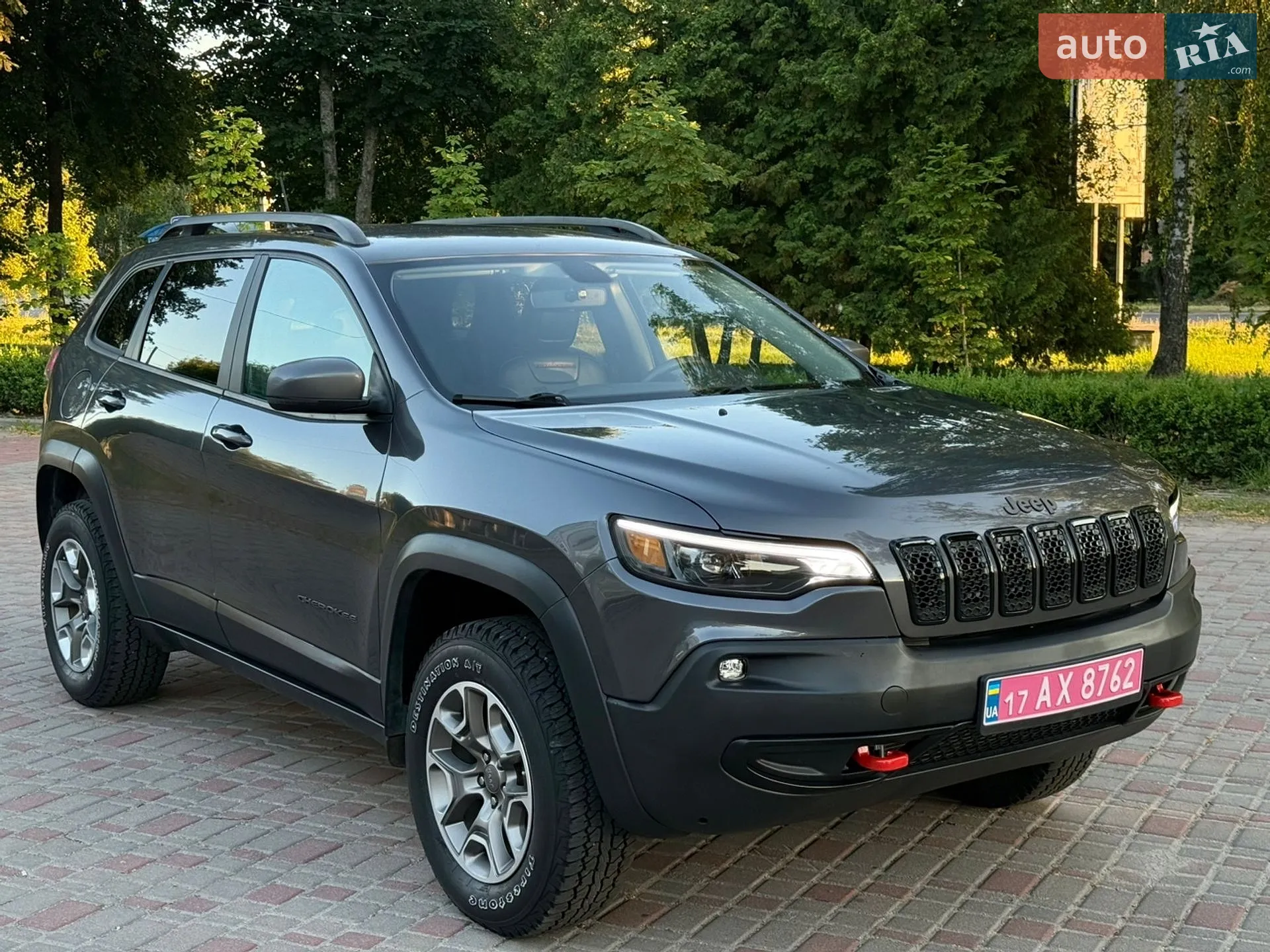 2018 Jeep Cherokee - мініатюра 9